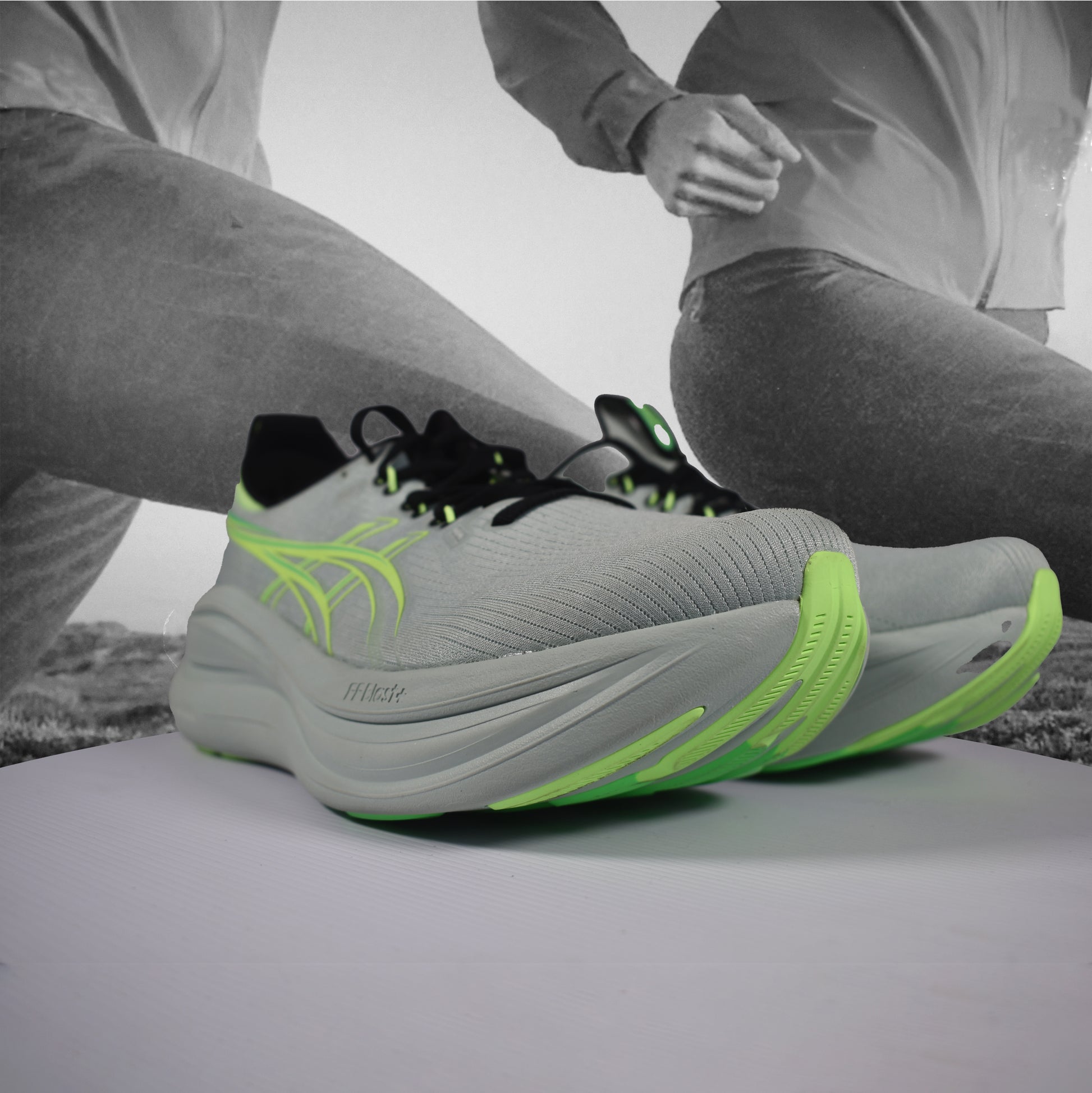 Asics GEL-NIMBUS 28 Mens Running Shoes - Durban Runner 7.5 / COLD MOSS/ILLUMINATE GREEN