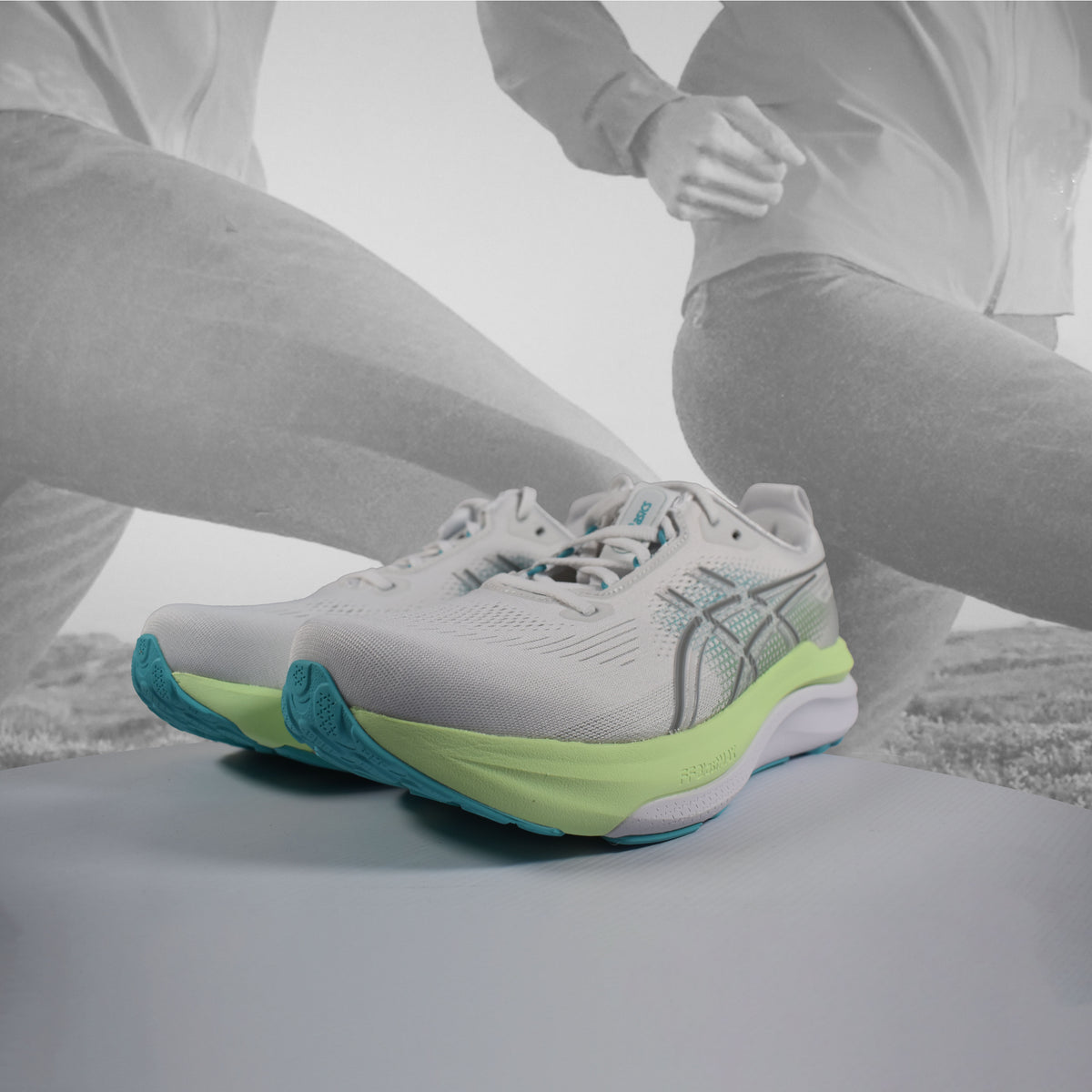 Asics GEL-KAYANO 33 Mens Running Shoes