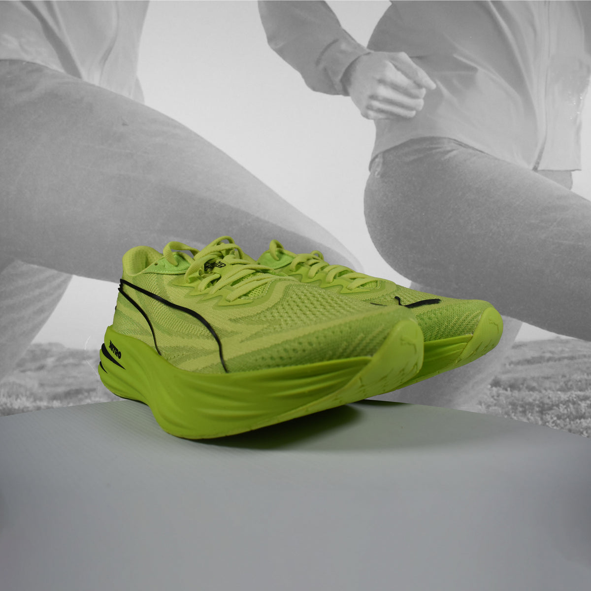 PUMA Deviate Pure NITRO Men's Running Shoes