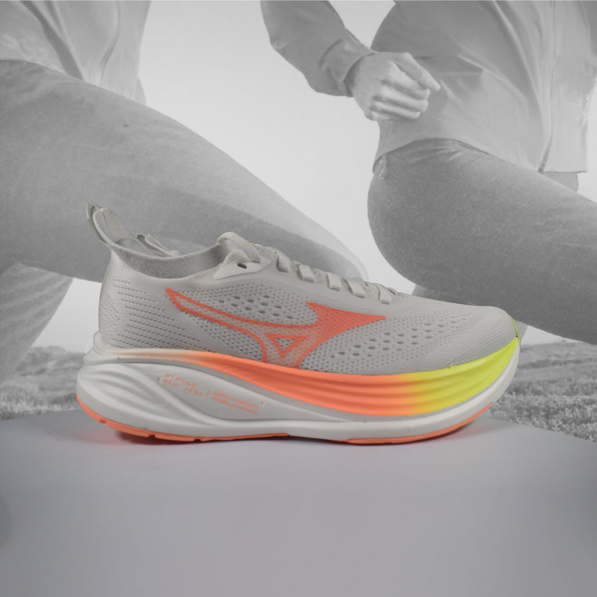 Mizuno Neo Zen 2 Women's Running Shoes