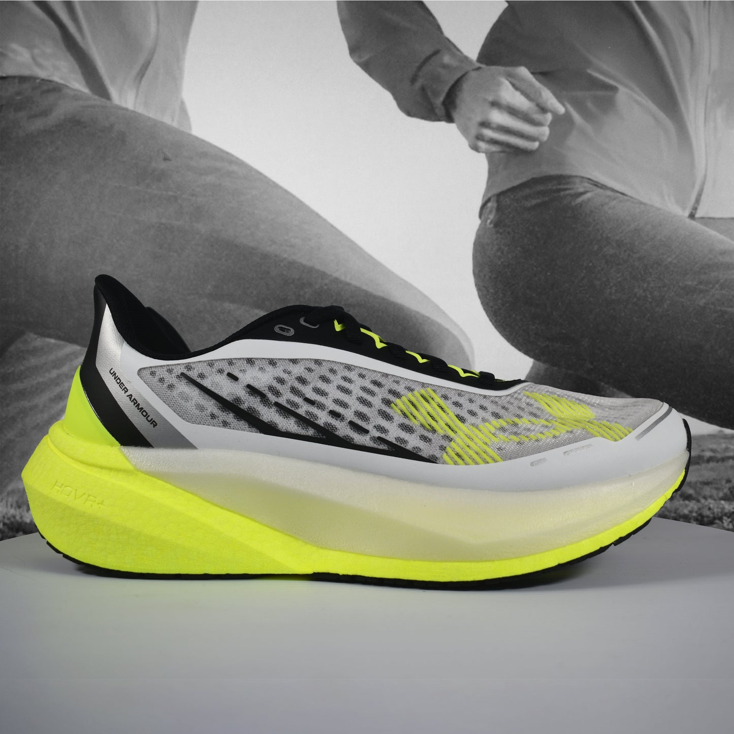 Under Armour Velociti Distance Mens Road Running Shoe - Durban Runner WHITE / 7.5