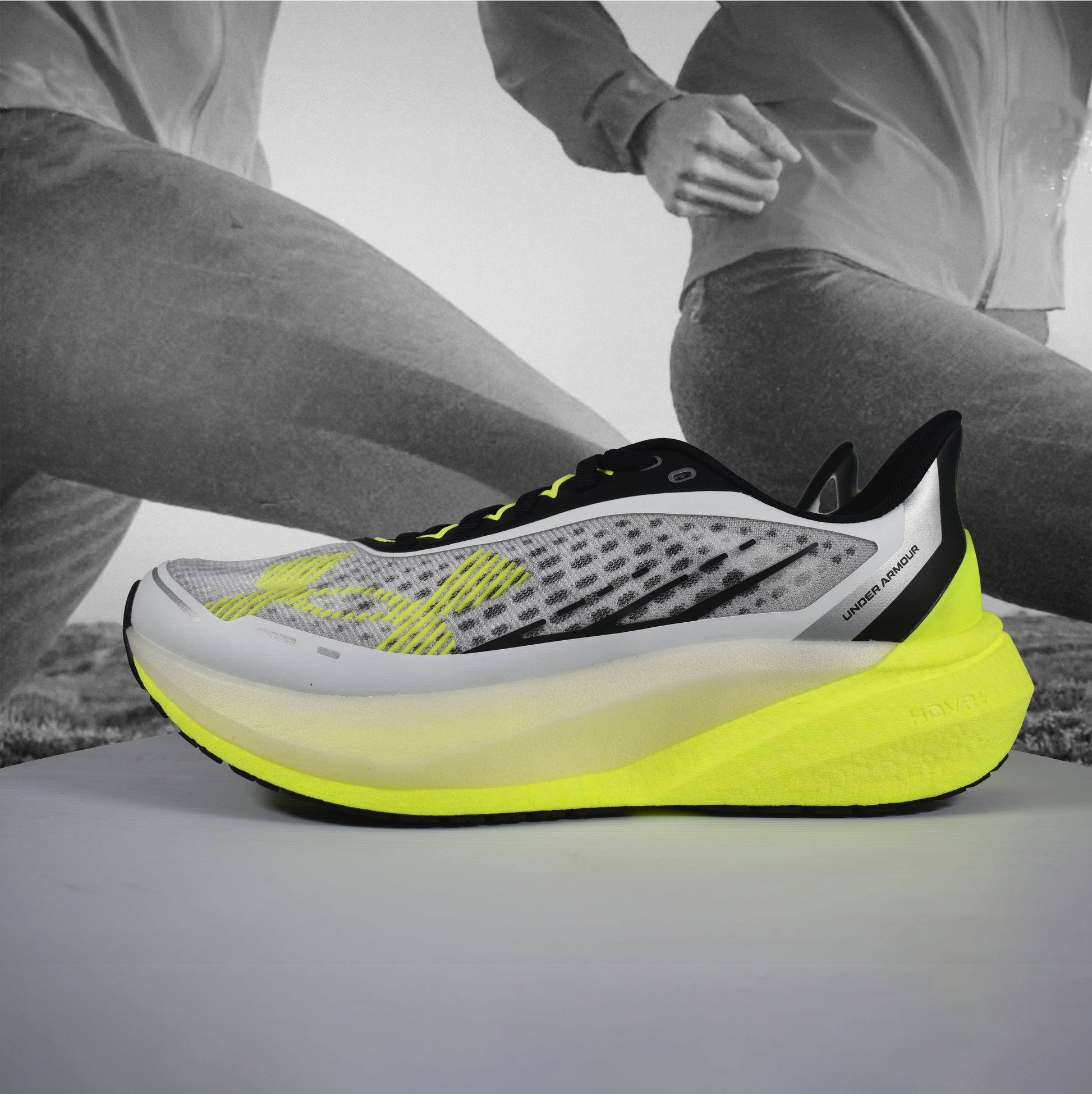 Under Armour Velociti Distance Womens Road Running Shoe - Durban Runner WHITE / 5.5