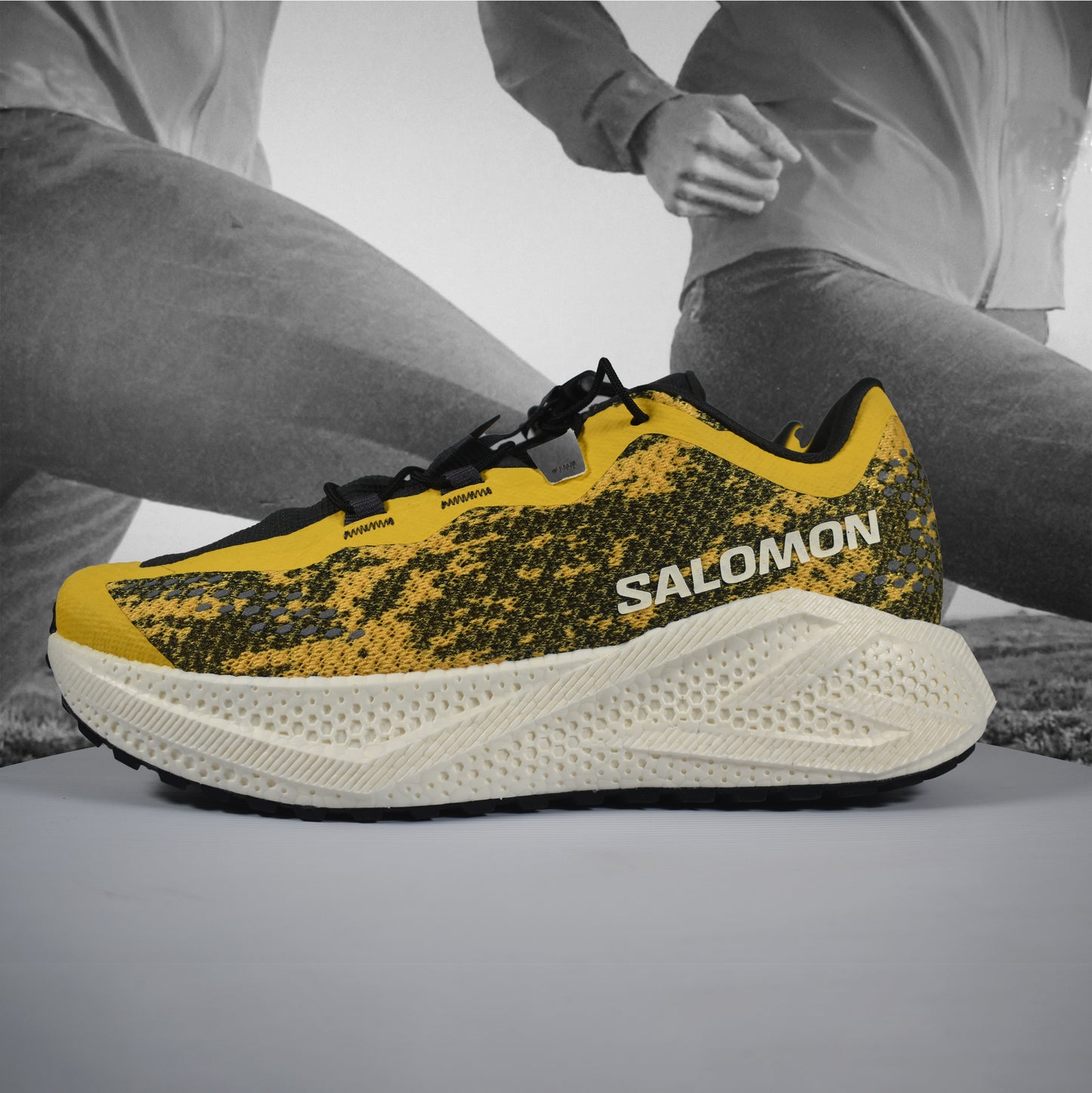 Salomon Aero Glide 4 GRVL Mens Trail Running Shoe - Durban Runner Beach Ball/Asphalt/Vanilla Ice / 7