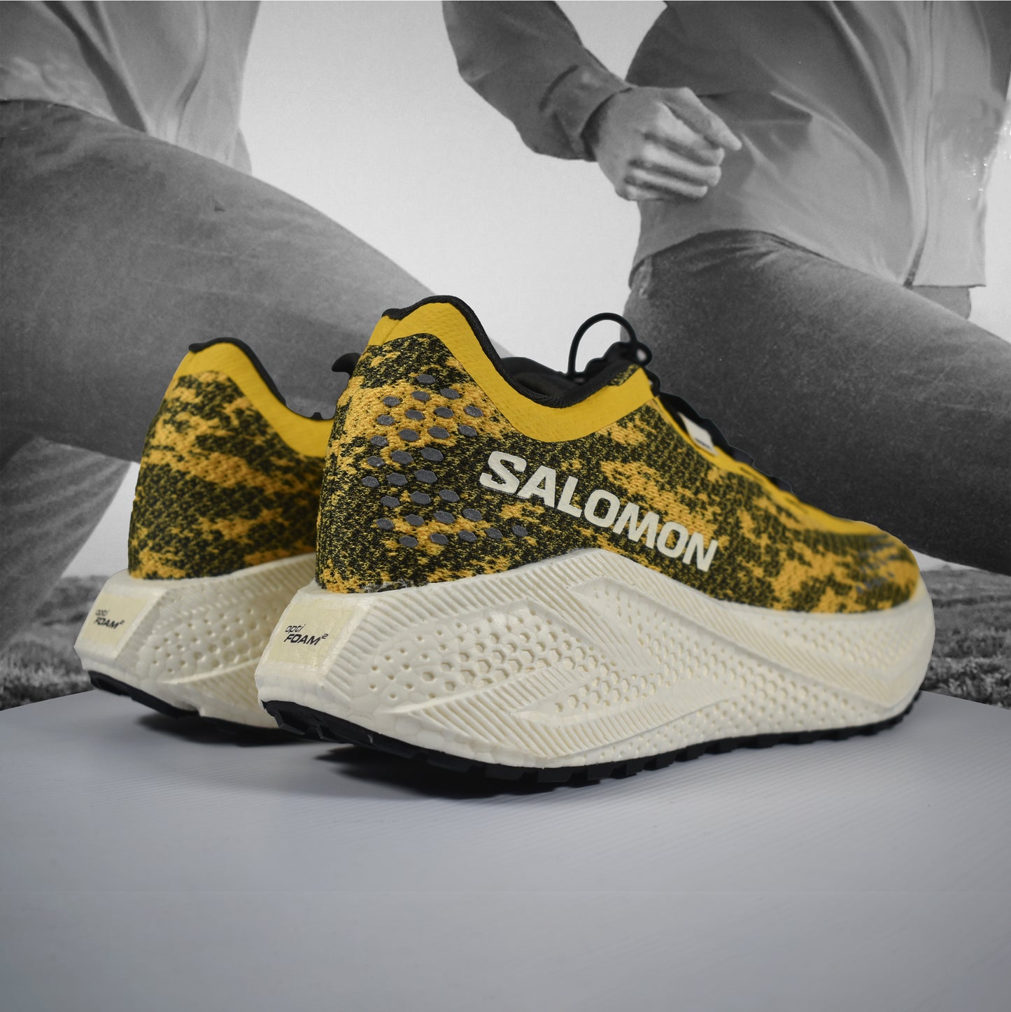 Salomon Aero Glide 4 GRVL Mens Trail Running Shoe - Durban Runner Beach Ball/Asphalt/Vanilla Ice / 7