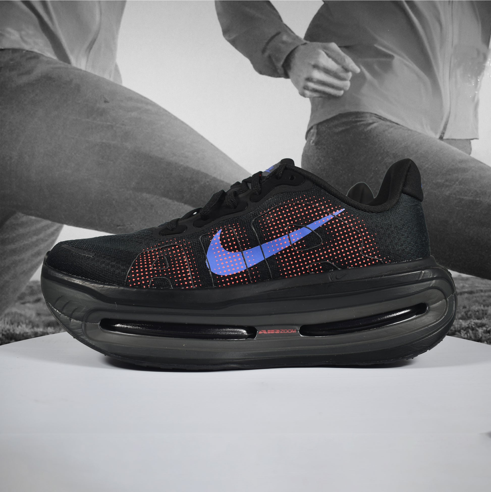 Nike Vomero Premium Womens Road Running Shoes - Durban Runner 5.5 / Black/Sapphire-Hot Lava-Anthracite