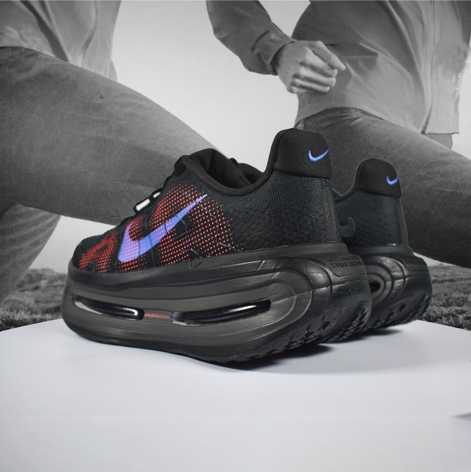 Nike Vomero Premium Womens Road Running Shoes - Durban Runner 5.5 / Black/Sapphire-Hot Lava-Anthracite