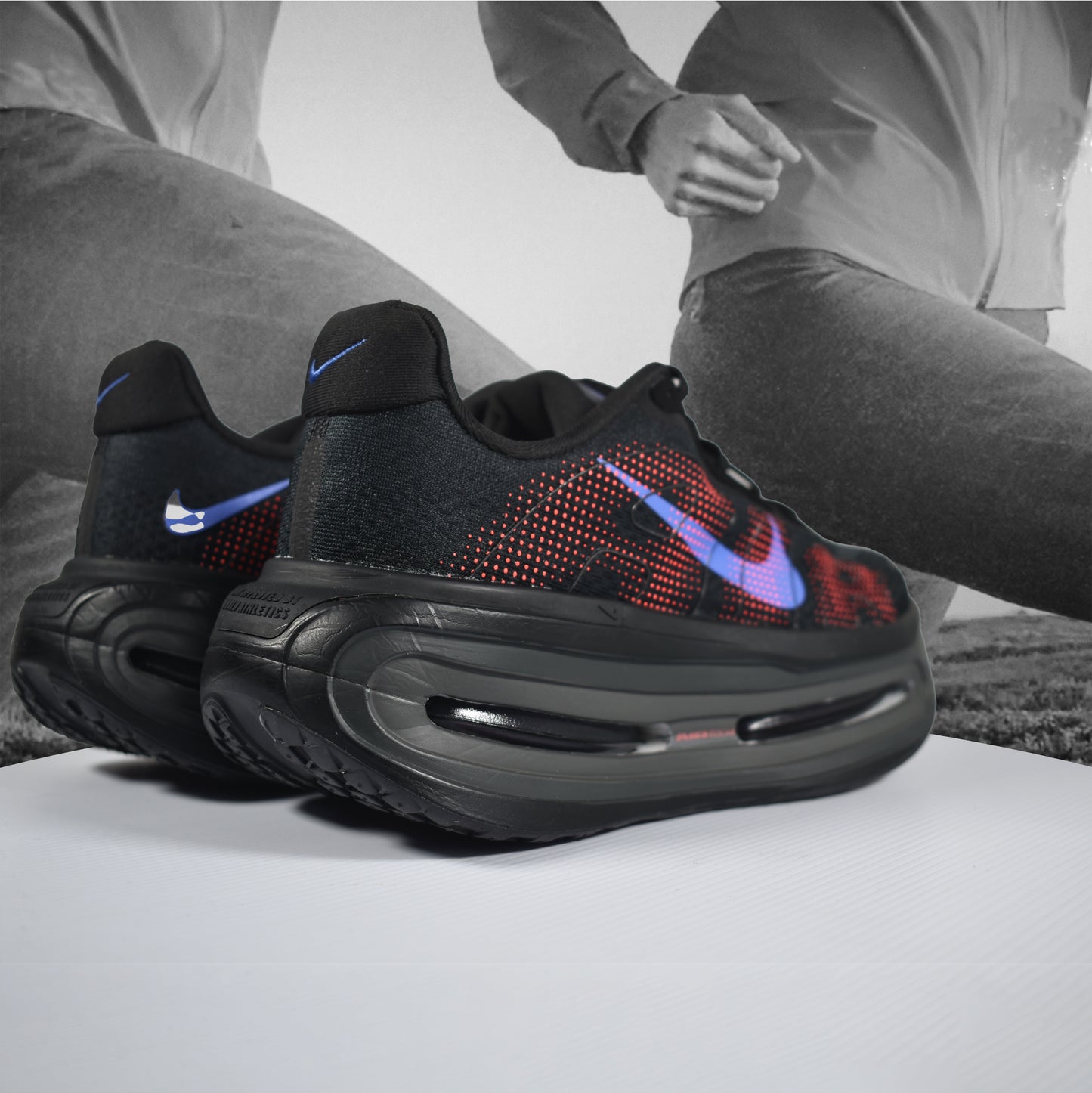 Nike Vomero Premium Womens Road Running Shoes - Durban Runner 5.5 / Black/Sapphire-Hot Lava-Anthracite