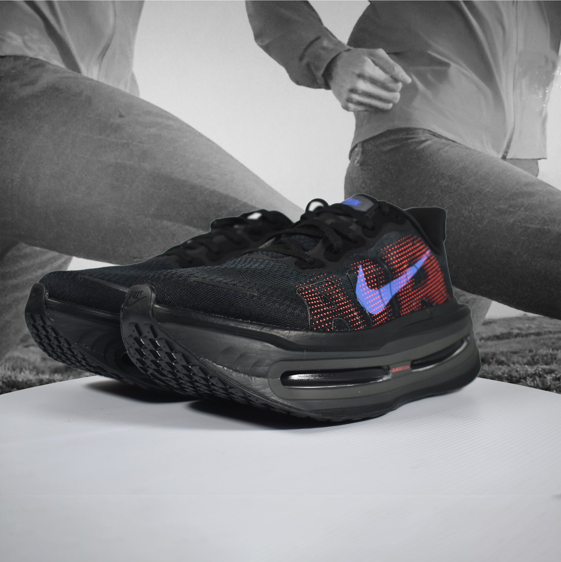 Nike Vomero Premium Womens Road Running Shoes - Durban Runner 5.5 / Black/Sapphire-Hot Lava-Anthracite