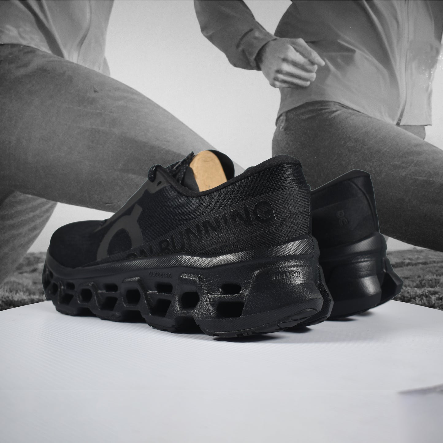 On Cloud Cloudmonster 3 Mens Running Shoe - Durban Runner Black | Black / 9.5