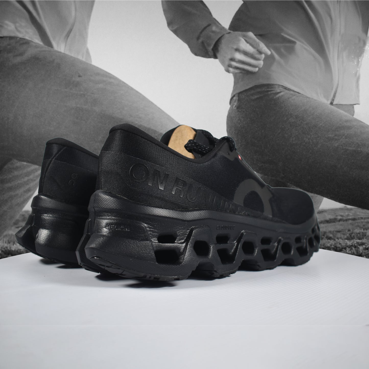 On Cloud Cloudmonster 3 Mens Running Shoe - Durban Runner Black | Black / 9.5