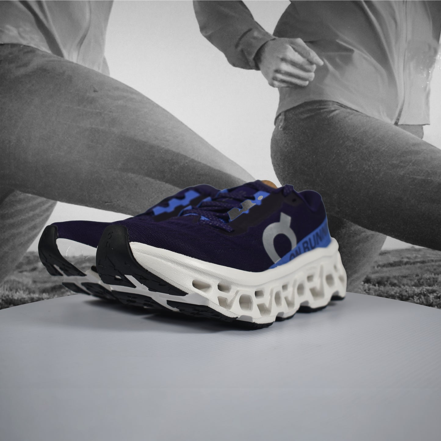 On Cloud Cloudmonster 3 Womens Running Shoe - Durban Runner Nebula | Ivory / 8