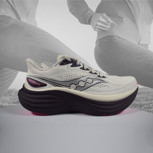 Saucony Triumph 24 Women's Neutral Running Shoe, available at Durban Runner