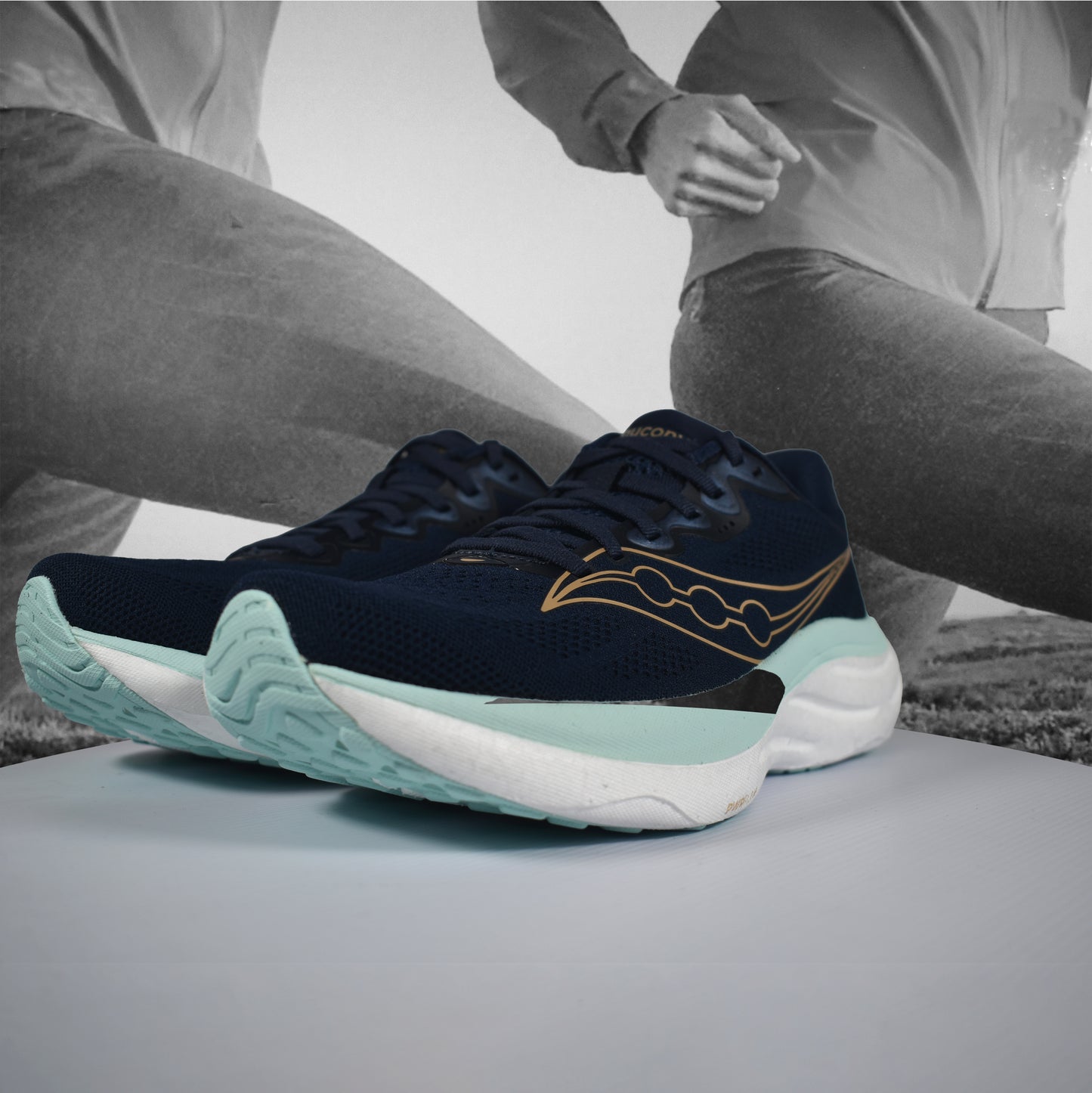 Saucony Ride 19 Road Womens Running Shoe - Durban Runner NAVY/AQUA / 5
