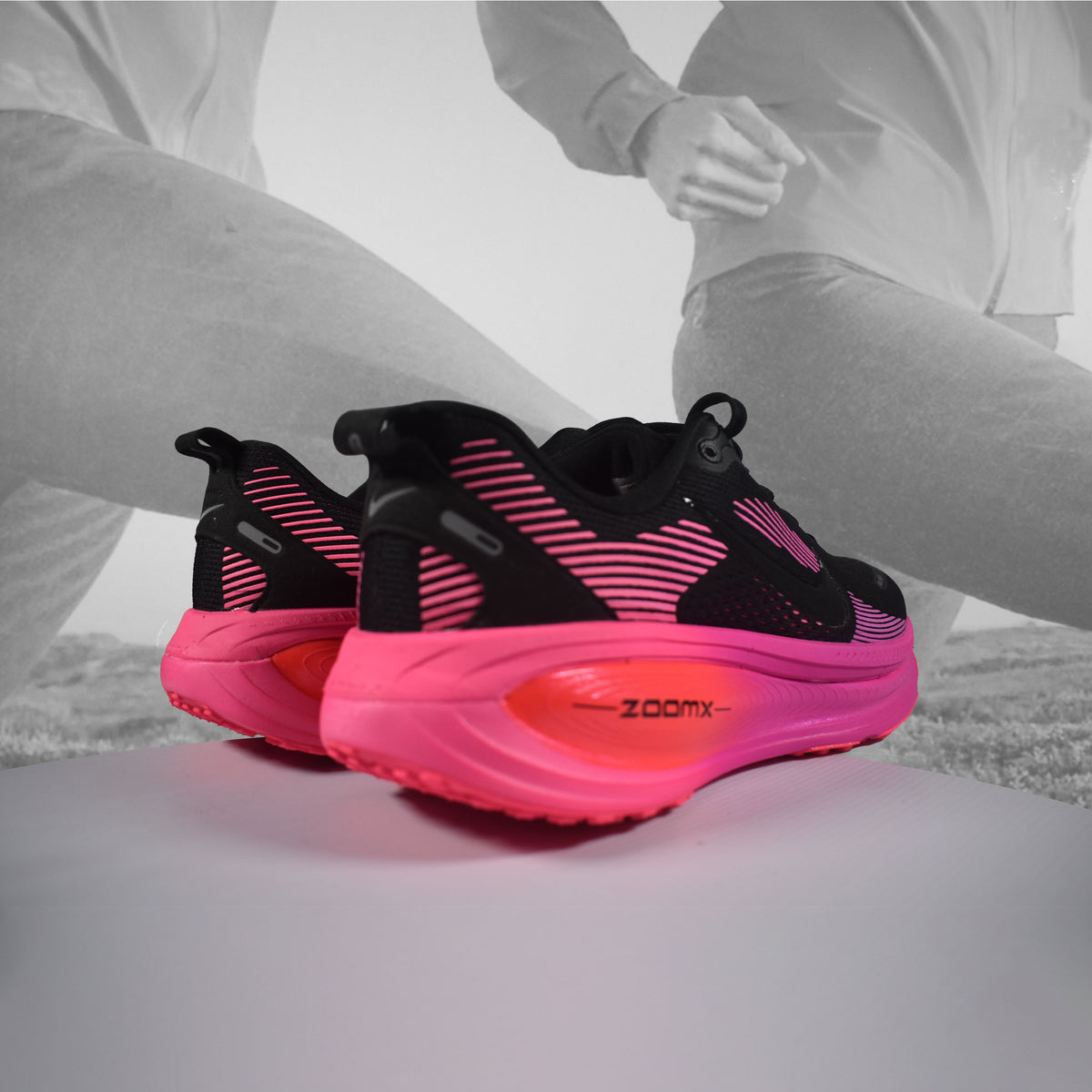 Nike Vomero 18 Women's Running Shoes