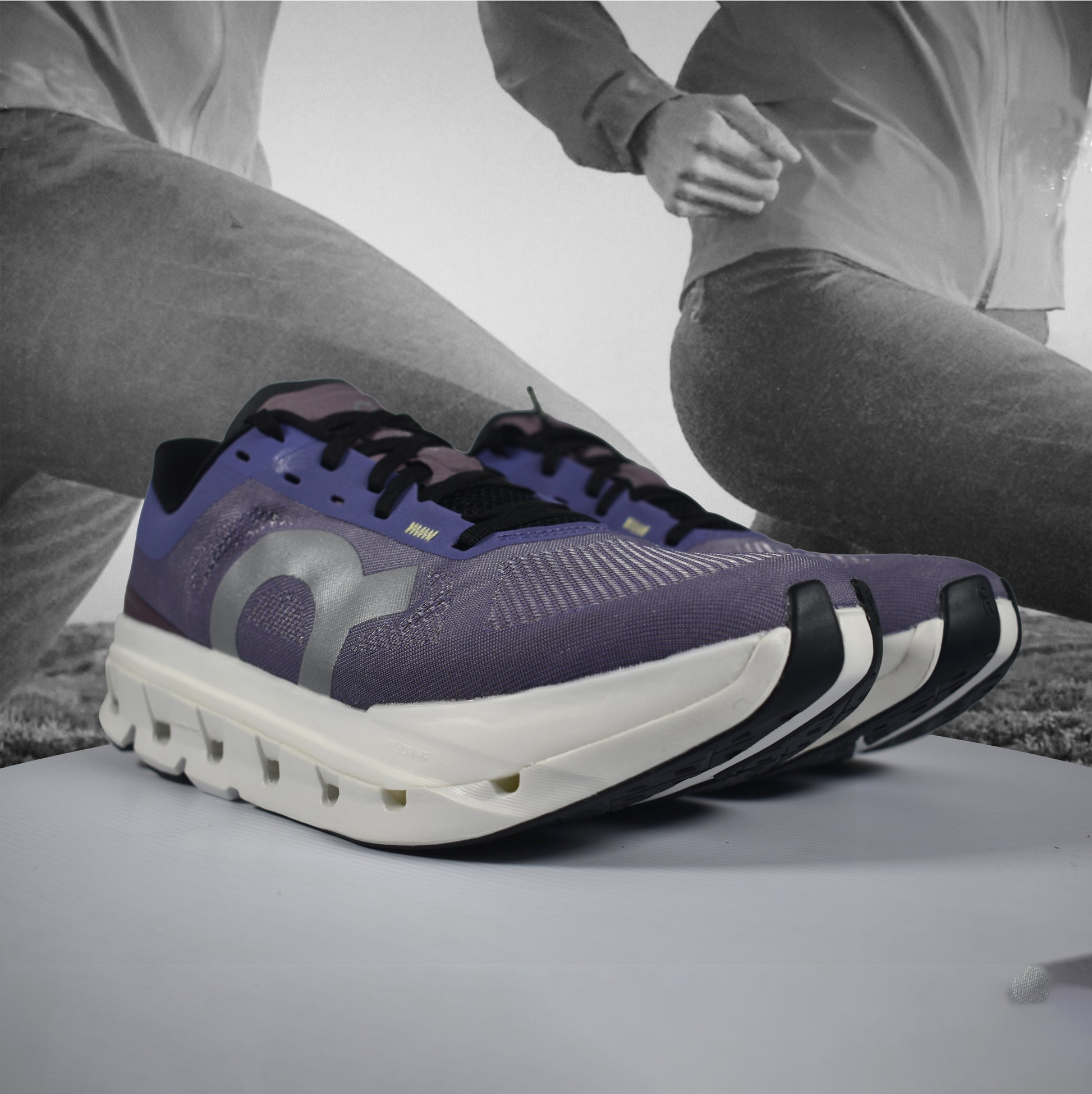On Cloud Cloudflow 5 Womens Running Shoe - Durban Runner Juniper | Ice / 9.5