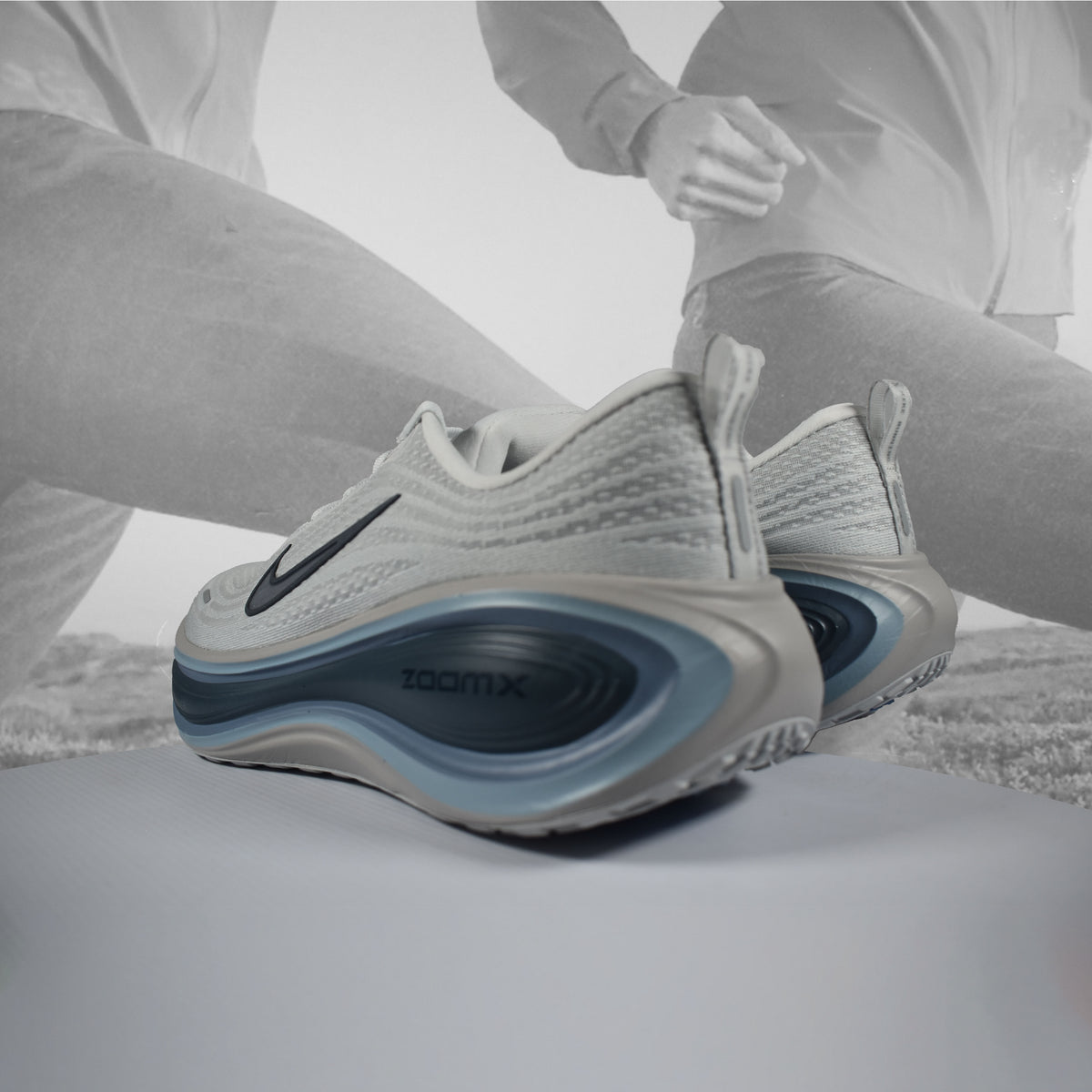 Nike Vomero Plus Men's Neutral Running Shoes
