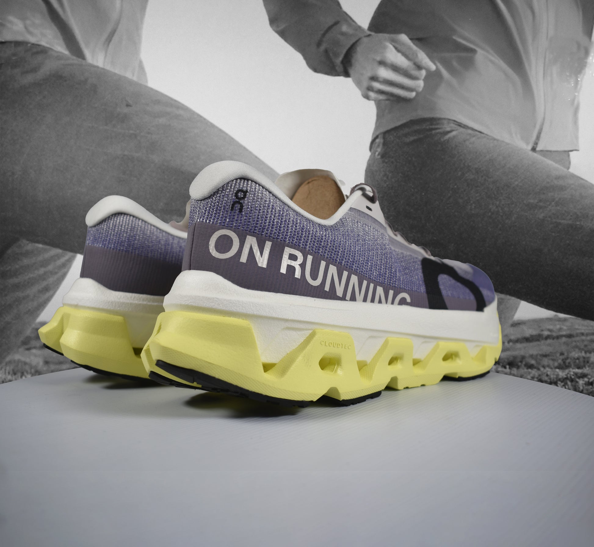 On Cloud Cloudmonster 3 Hyper Mens Road Running Shoe - Durban Runner Lily | Limelight / 9.5