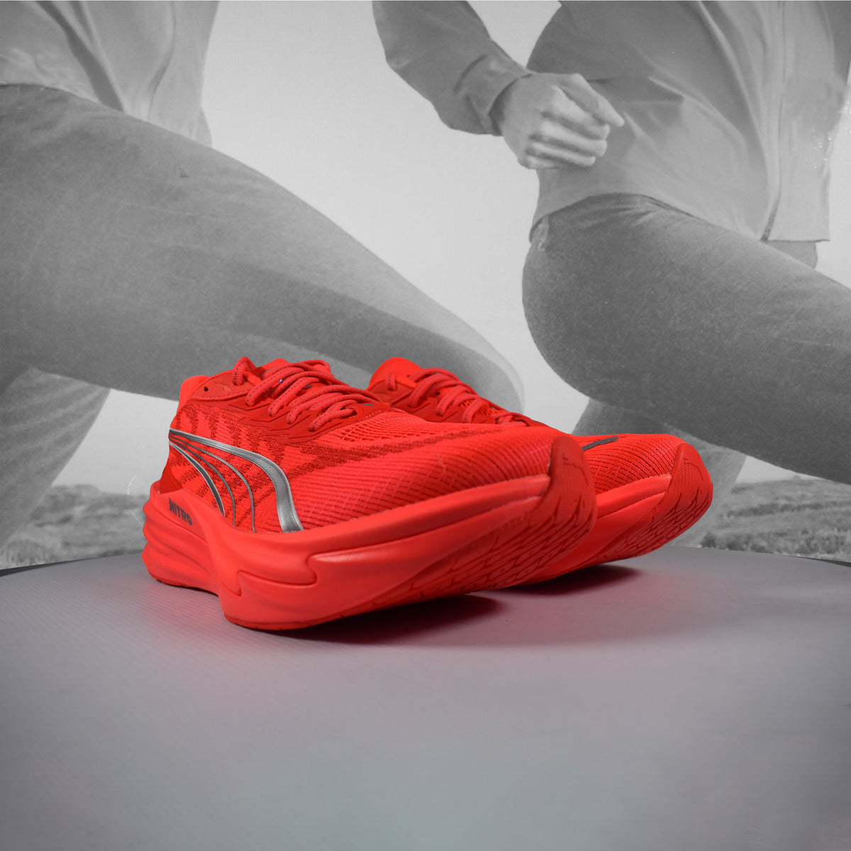 Puma Deviate NITRO 4 Mens Road Running Shoes – Ultra Red/Puma Silver