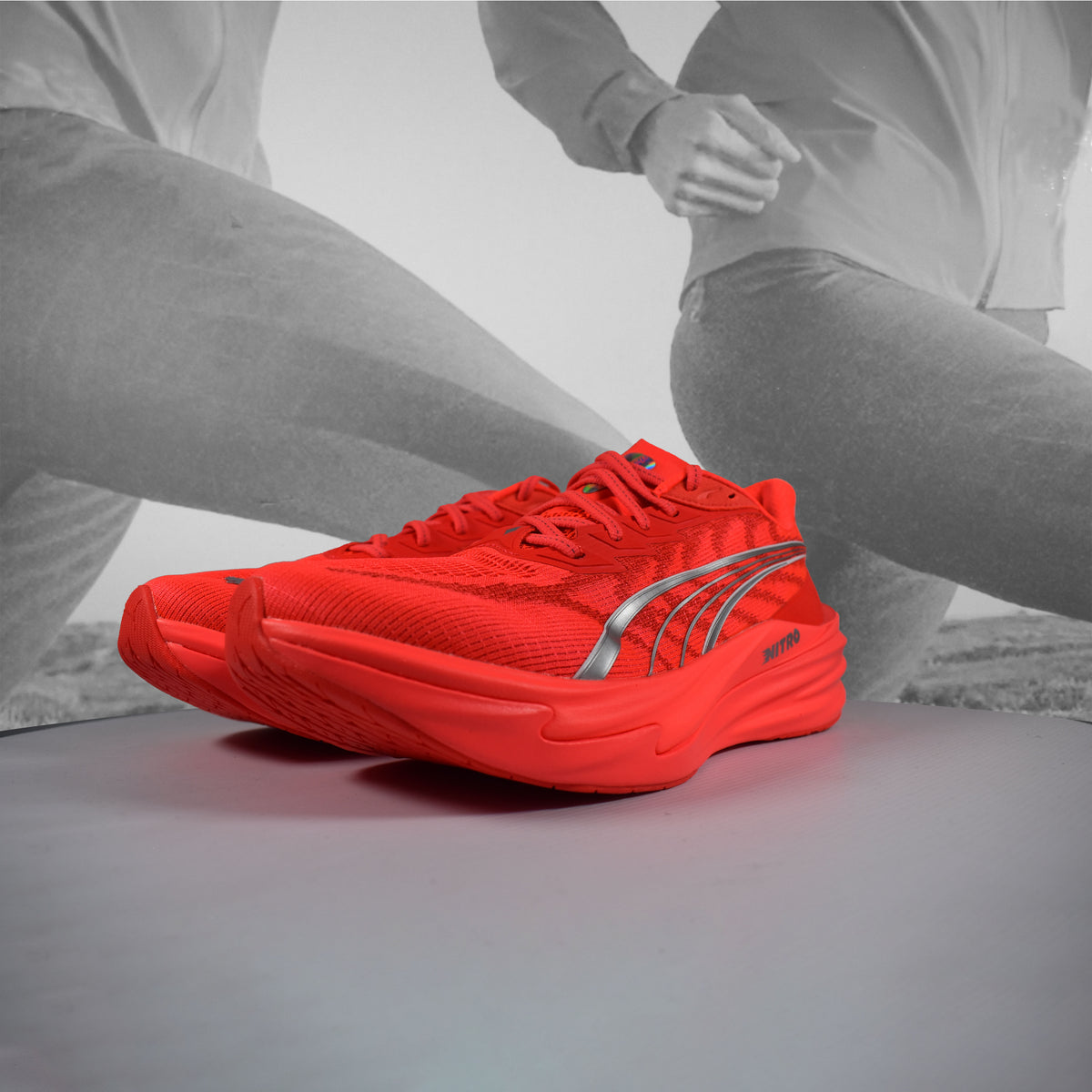 Puma Deviate NITRO 4 Mens Road Running Shoes – Ultra Red/Puma Silver