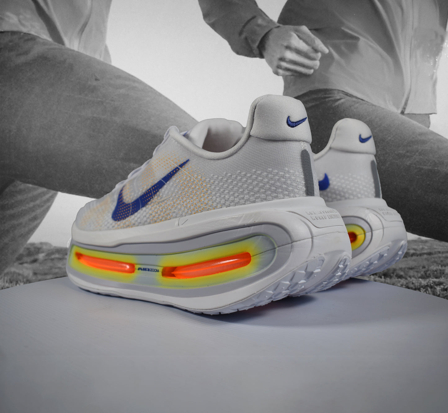 Nike VOMERO PREMIUM Mens Road Running Shoe - Durban Runner WHITE/LAPIS-TOTAL ORANGE-LASER ORANGE / 8