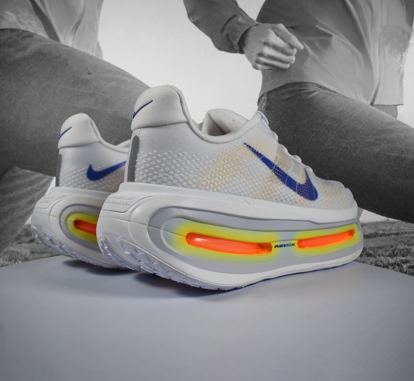 Nike VOMERO PREMIUM Mens Road Running Shoe - Durban Runner WHITE/LAPIS-TOTAL ORANGE-LASER ORANGE / 8