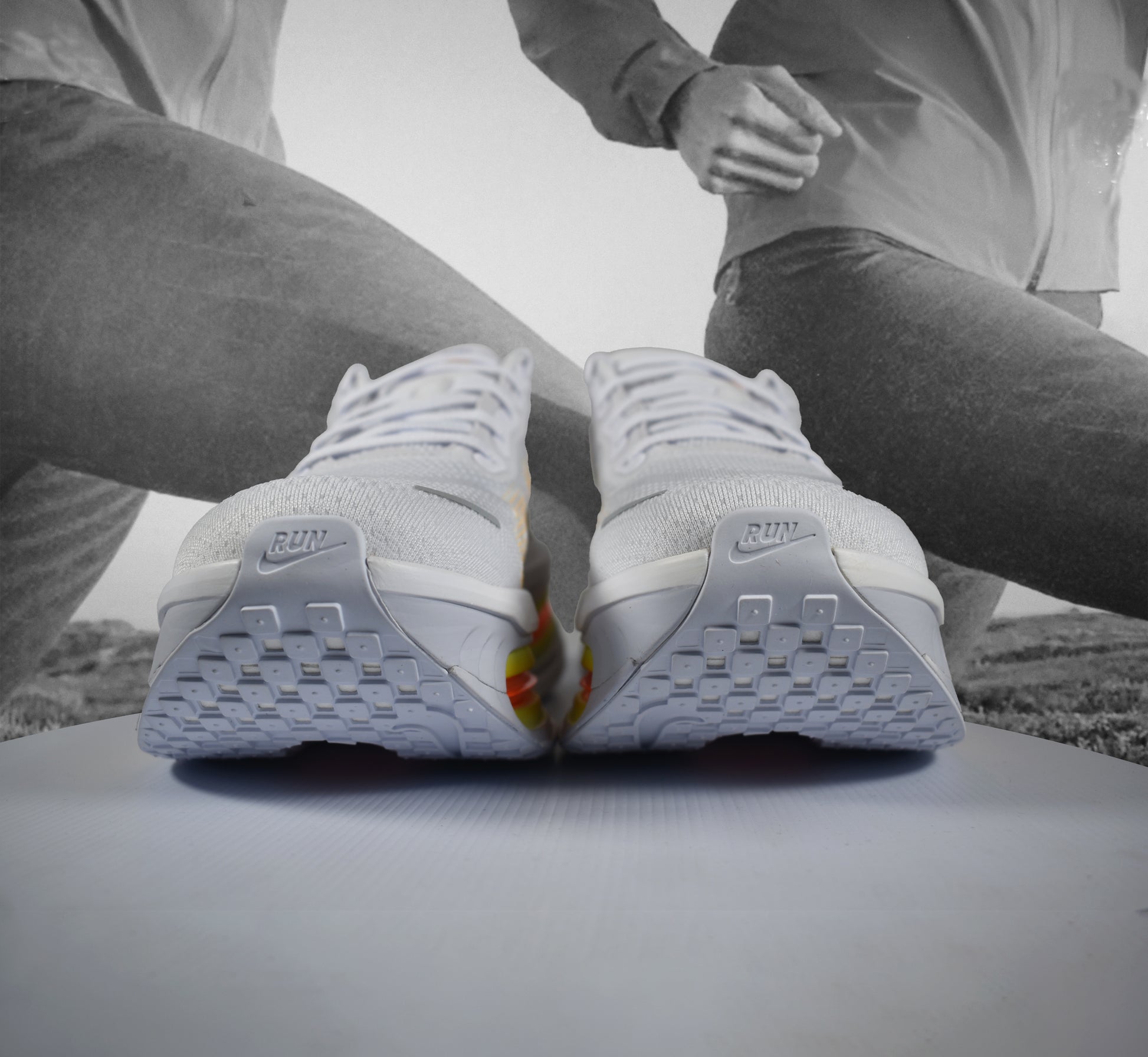 Nike VOMERO PREMIUM Mens Road Running Shoe - Durban Runner WHITE/LAPIS-TOTAL ORANGE-LASER ORANGE / 8