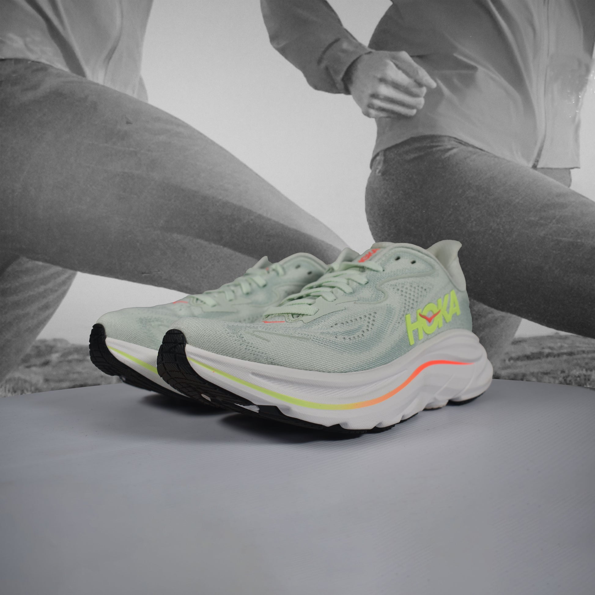 Hoka CLIFTON 10 Womens Running Shoes - Durban Runner WWH / 7