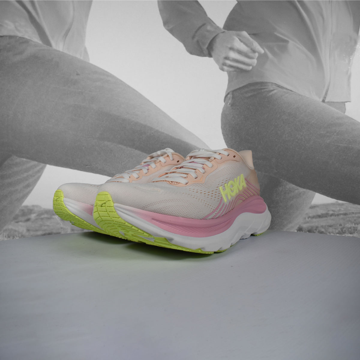 HOKA Clifton 11 Women's Neutral Running Shoes
