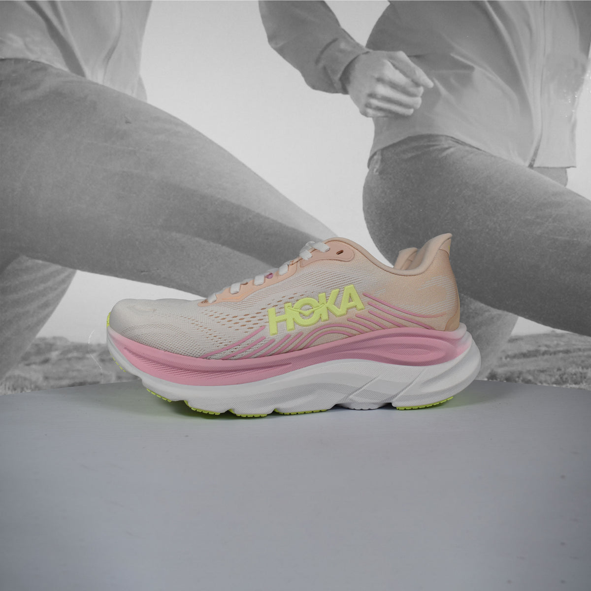 HOKA Clifton 11 Women's Neutral Running Shoes