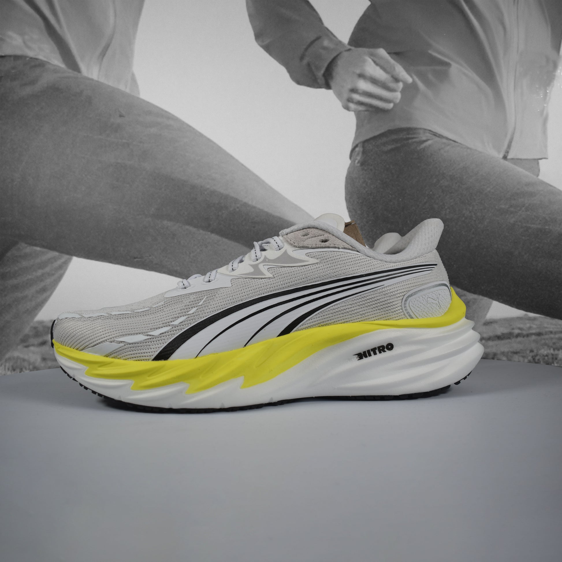 Puma Velocity NITRO 4 Mens Road Running Shoe - Durban Runner PUMA WHITE/LUX LIME / 13