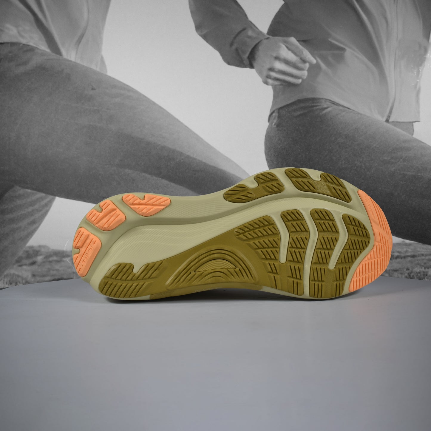 ASICS KAYANO 32 Mens Running Shoes - Durban Runner WHITE/ORANGE GLOW / 9