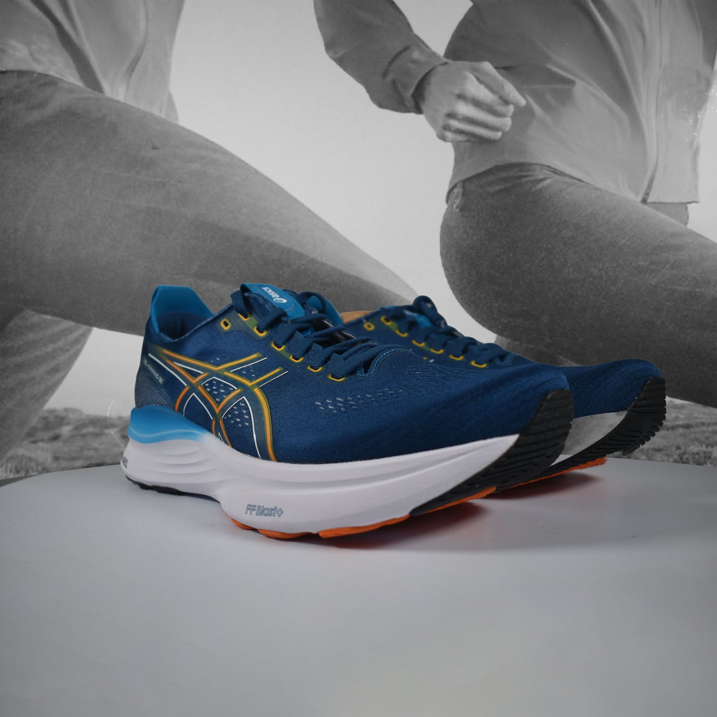 Asics GEL-KAYANO 32 Mens Running Shoes - Durban Runner TWILIGHT BLUE/ANZU / 9.5