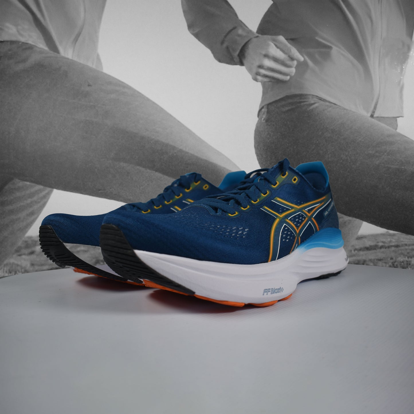 Asics GEL-KAYANO 32 Mens Running Shoes - Durban Runner TWILIGHT BLUE/ANZU / 9.5