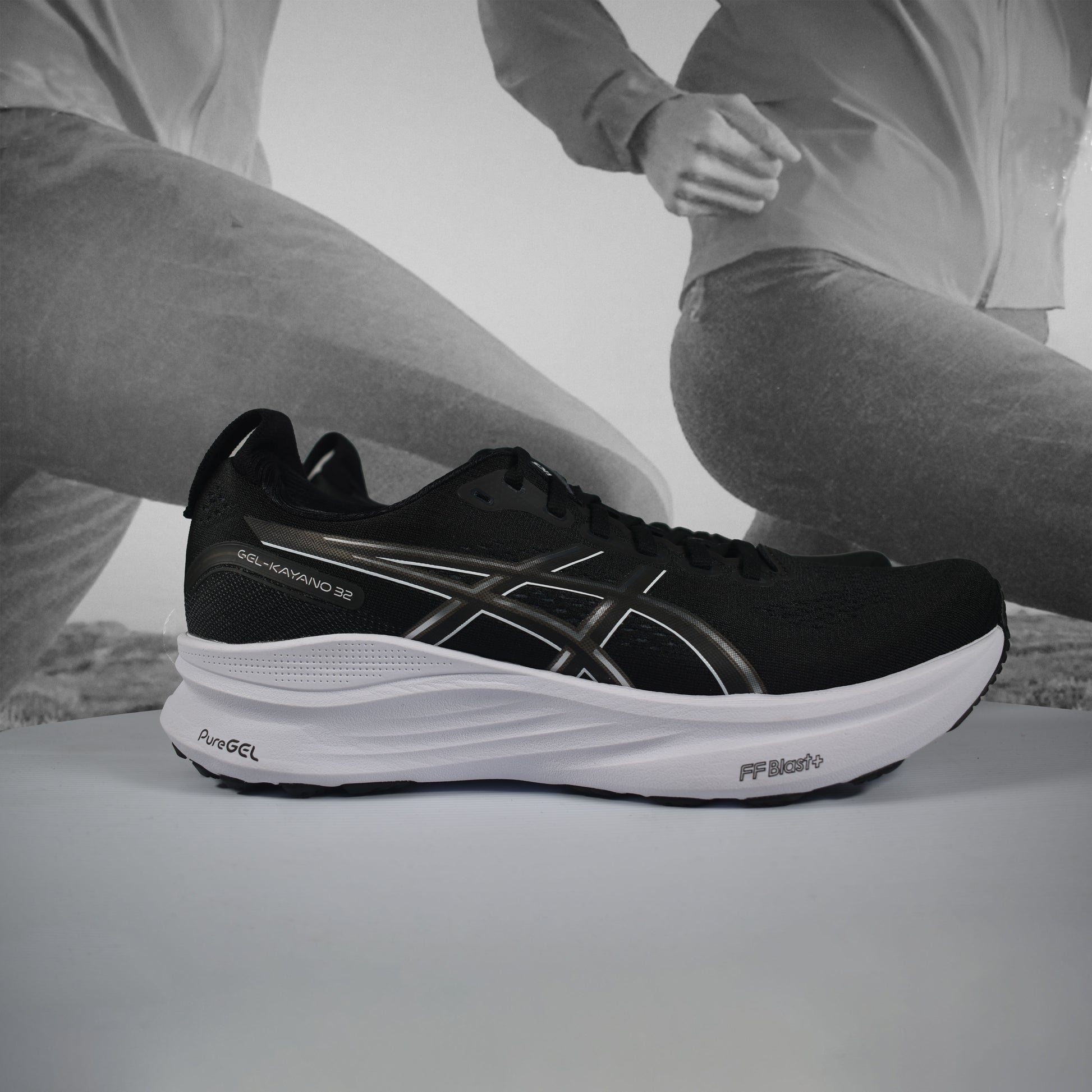 Asics GEL-KAYANO 32 Mens Running Shoes (2E Wide Width) - Durban Runner BLACK/WHITE / 7.5