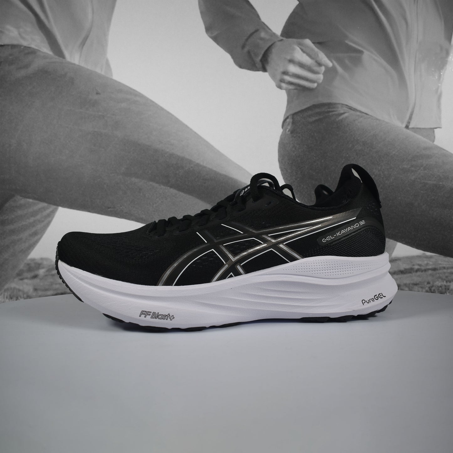 Asics GEL-KAYANO 32 Mens Running Shoes (2E Wide Width) - Durban Runner BLACK/WHITE / 7.5