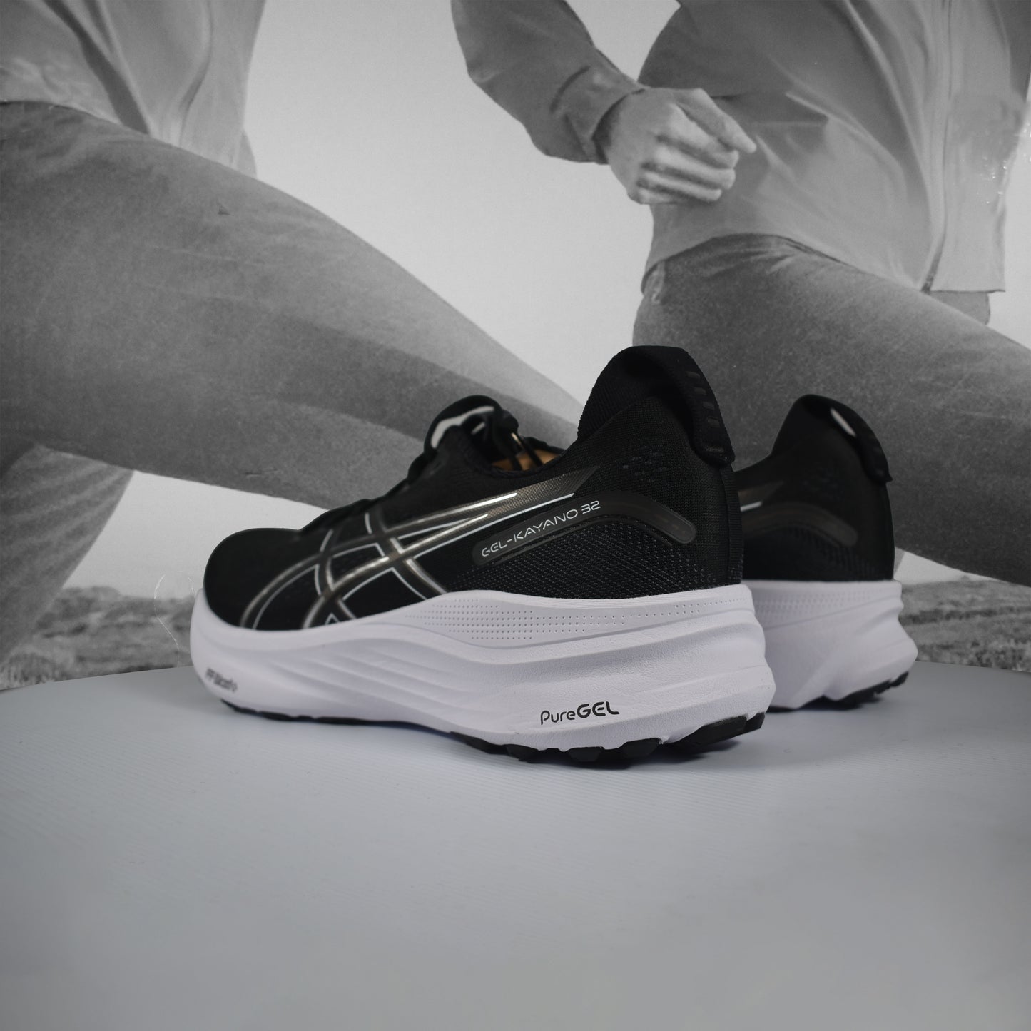 Asics GEL-KAYANO 32 Mens Running Shoes (2E Wide Width) - Durban Runner BLACK/WHITE / 7.5