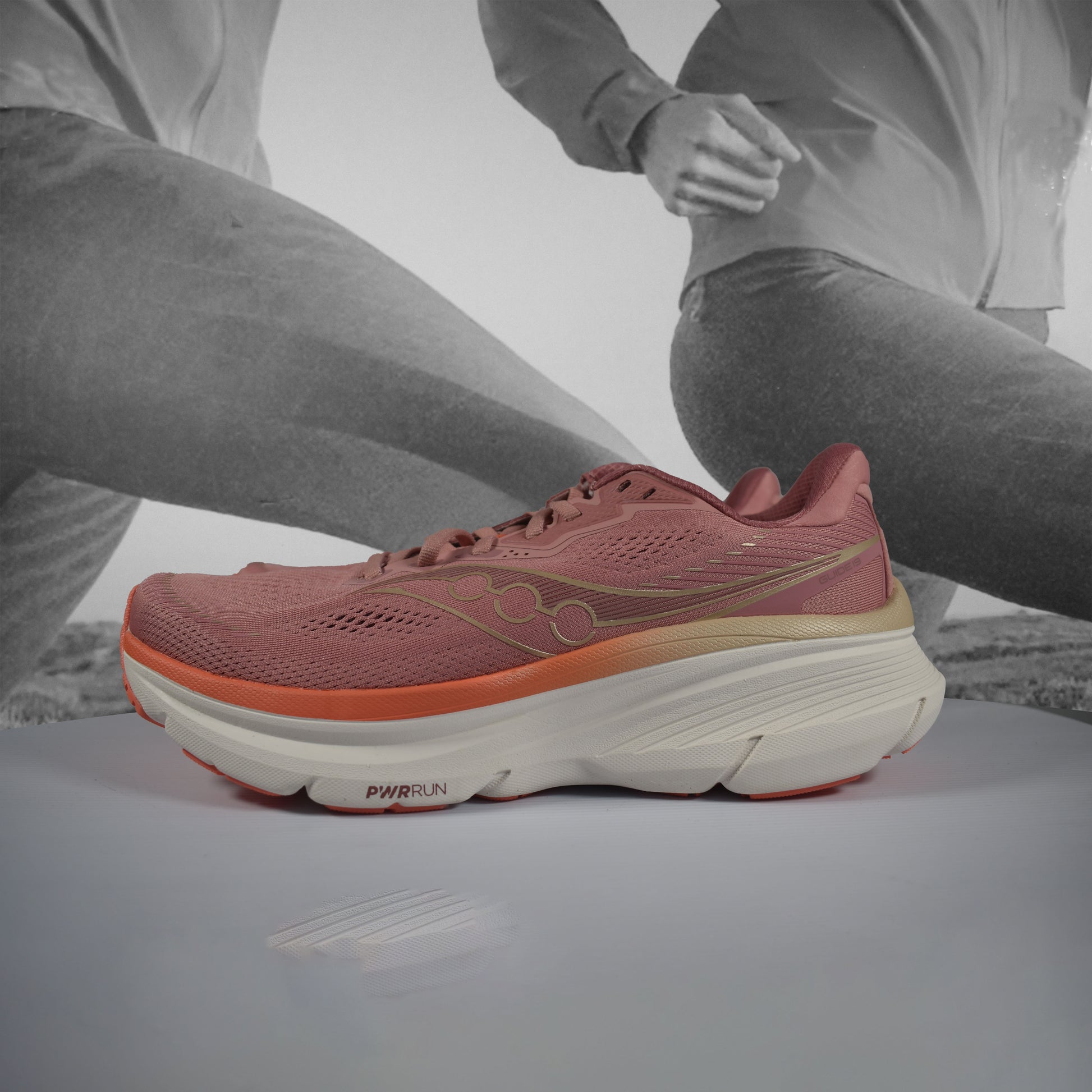 Saucony Guide 19 Road Running Shoe - Durban Runner MAUVE/SALMON / 7.5