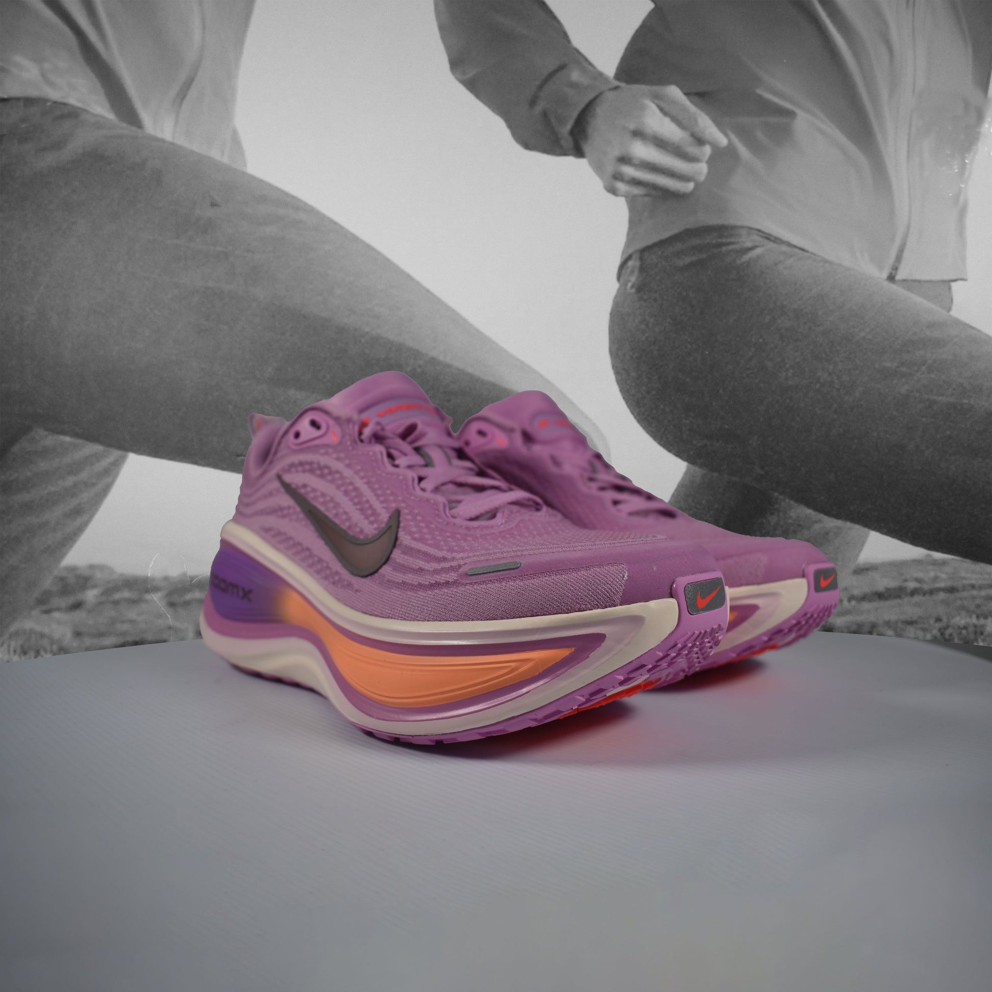 Nike VOMERO PLUS Womens Road Running Shoe - Durban Runner LT MAGENTA/BLACK-PINK FOAM-BRIGHT VIOLET / 5.5