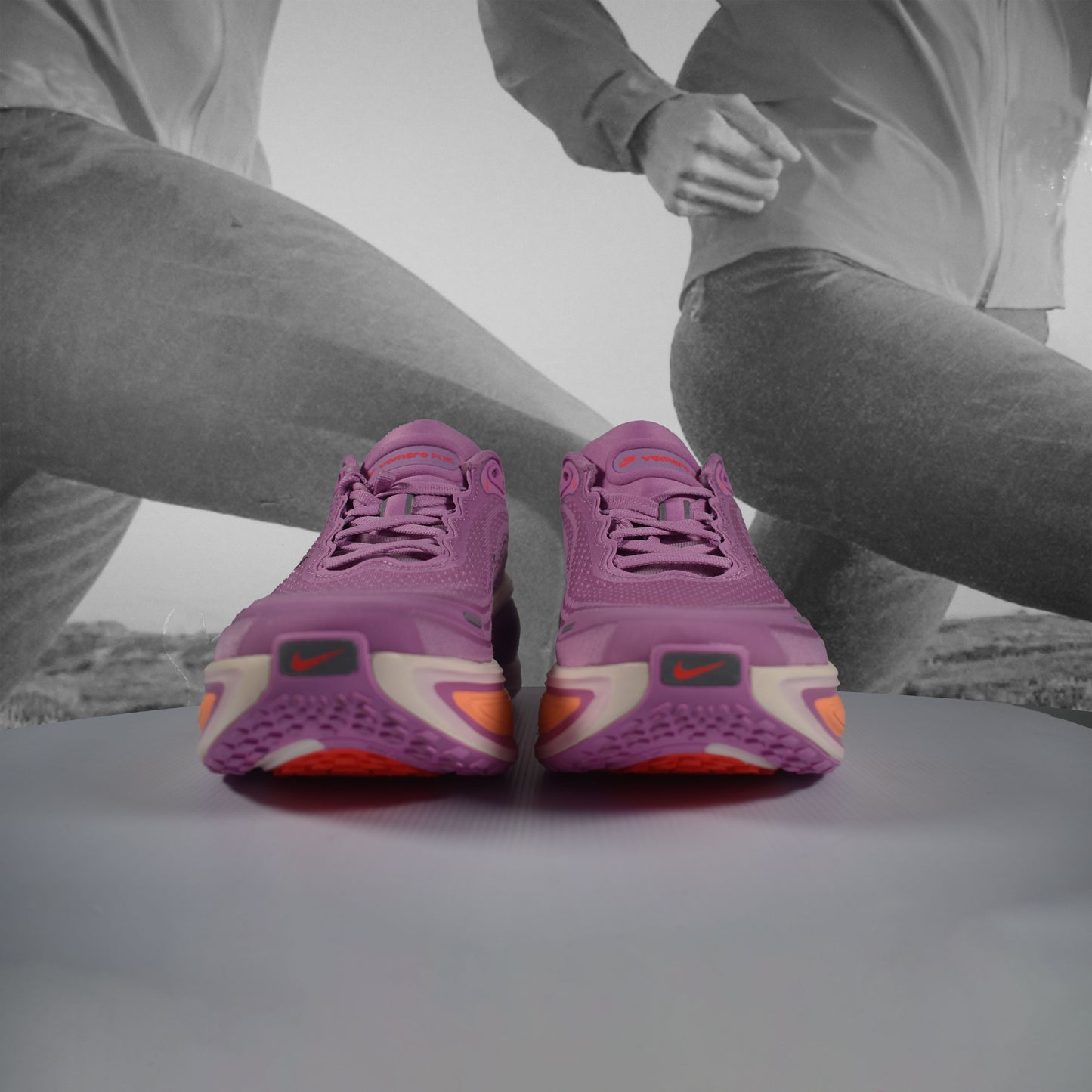 Nike VOMERO PLUS Womens Road Running Shoe - Durban Runner LT MAGENTA/BLACK-PINK FOAM-BRIGHT VIOLET / 5.5