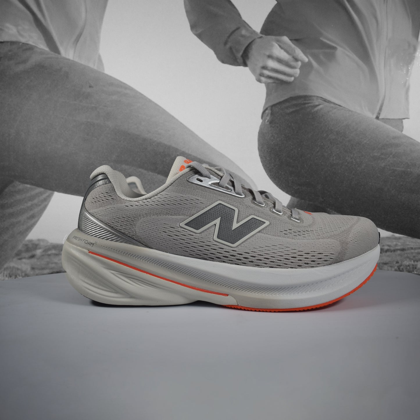 New Balance Men's Fresh Foam X 860v15 Wide Fit Road Running Shoes - Durban Runner SILVER/WHITE/ORANGE / 9