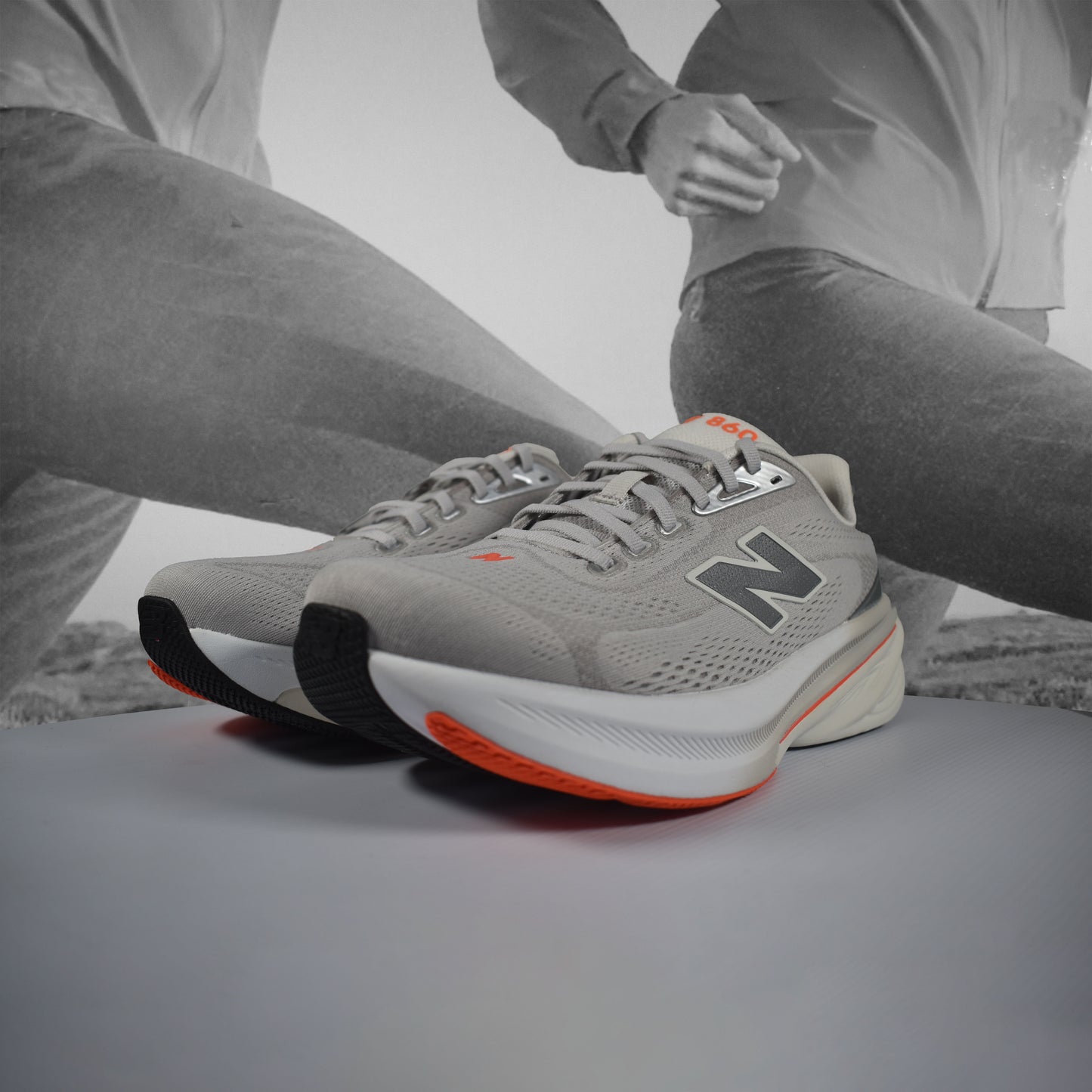 New Balance Men's Fresh Foam X 860v15 Wide Fit Road Running Shoes - Durban Runner SILVER/WHITE/ORANGE / 9