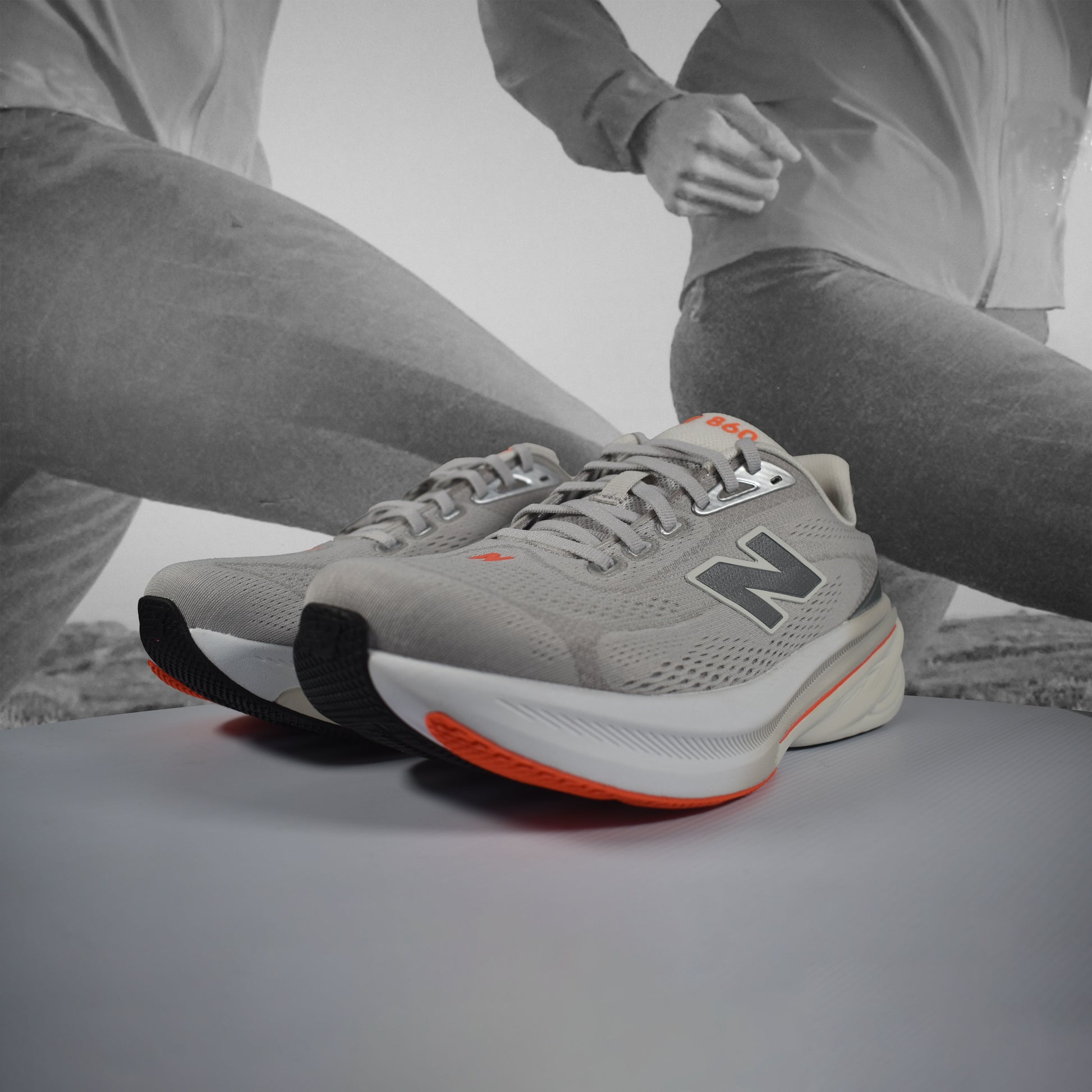 New Balance Men's Fresh Foam X 860v15 Wide Fit Road Running Shoes - Durban Runner SILVER/WHITE/ORANGE / 9