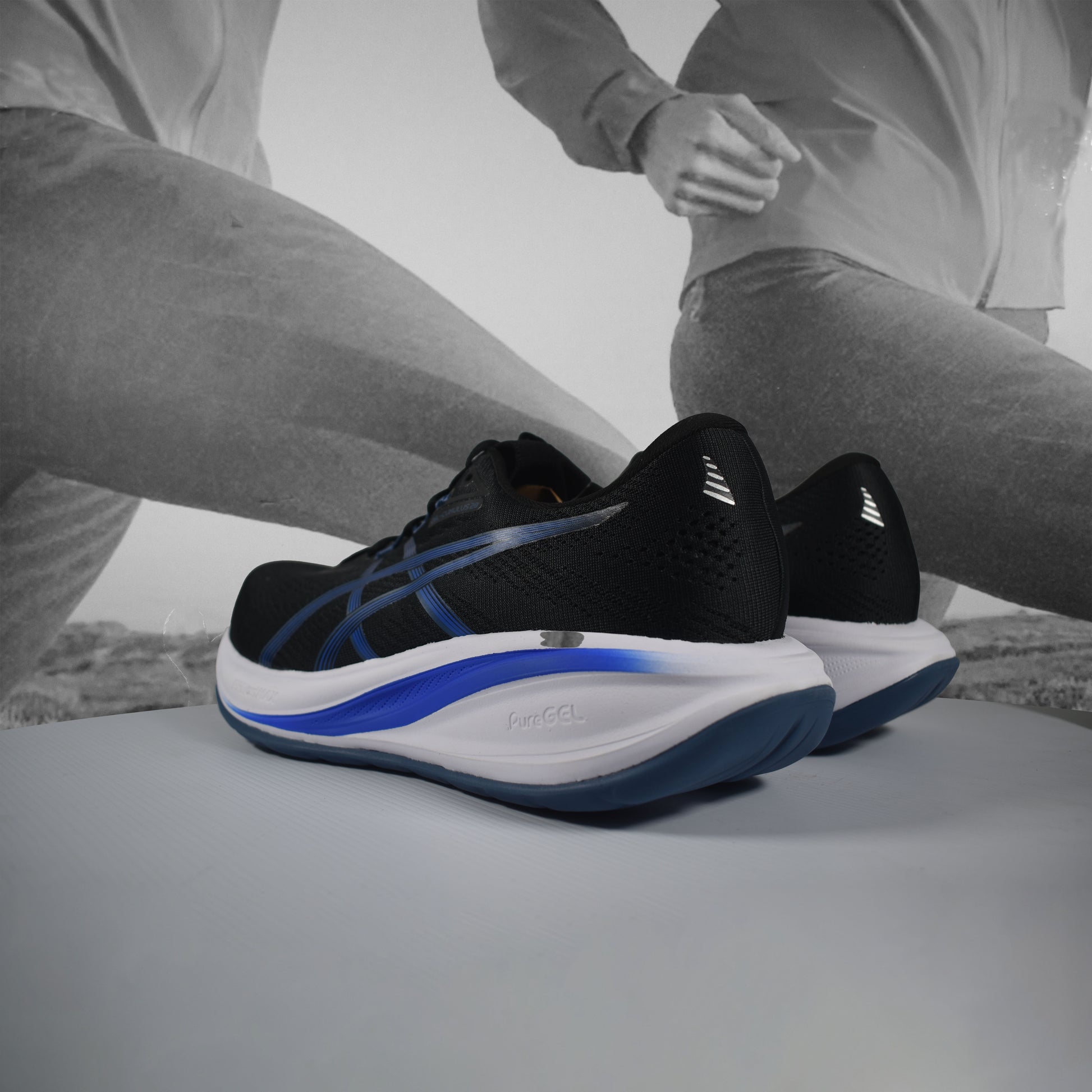 Asics GEL-CUMULUS 28 Mens Running Shoes - Durban Runner BLACK/NEON BLUE / 7.5