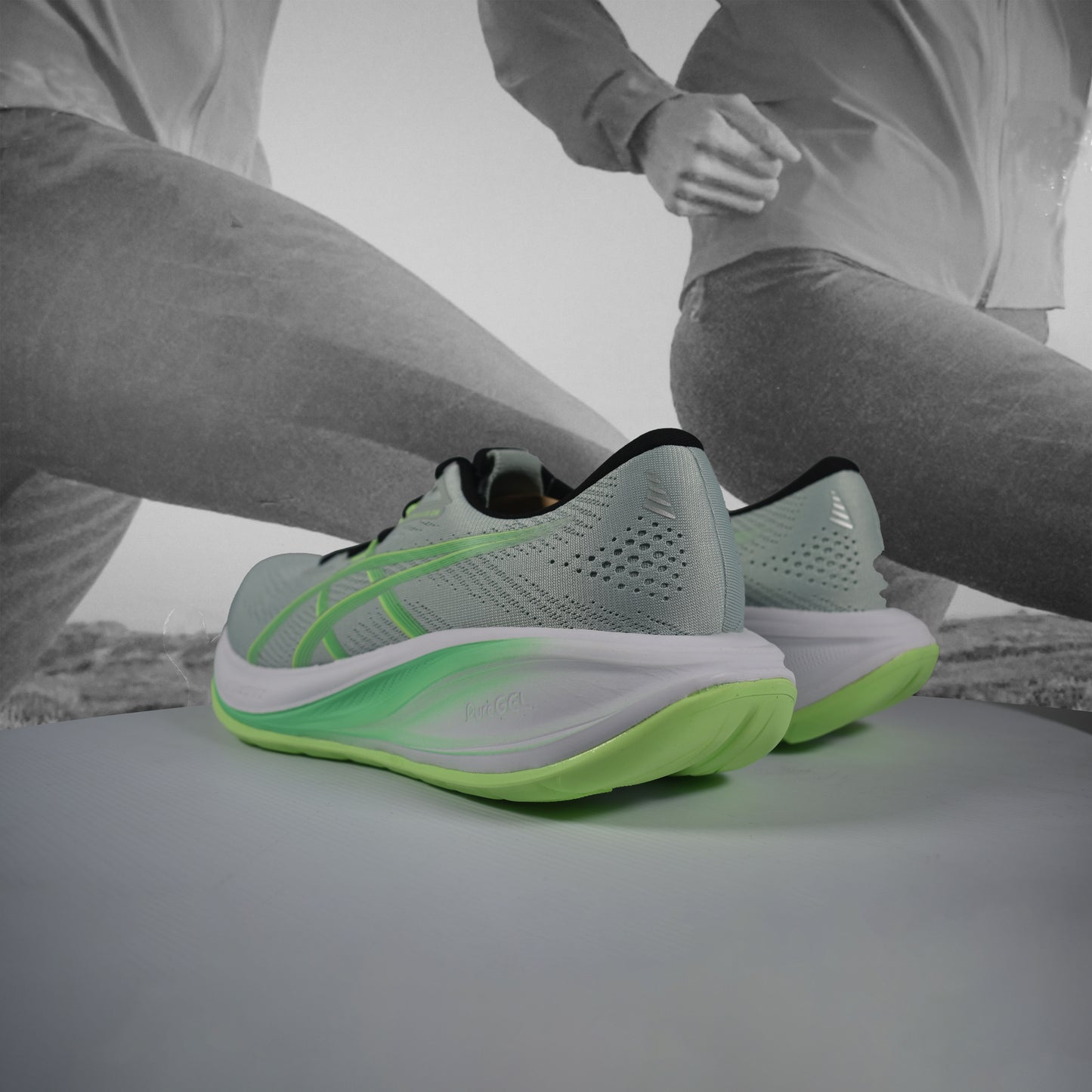 Asics GEL-CUMULUS 28 Mens Running Shoes - Durban Runner COLD MOSS/VITAL GREEN / 8.5