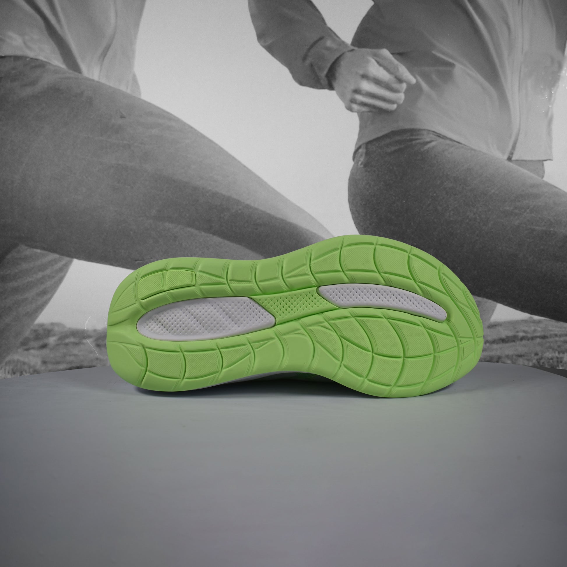 Asics GEL-CUMULUS 28 Mens Running Shoes - Durban Runner COLD MOSS/VITAL GREEN / 8.5