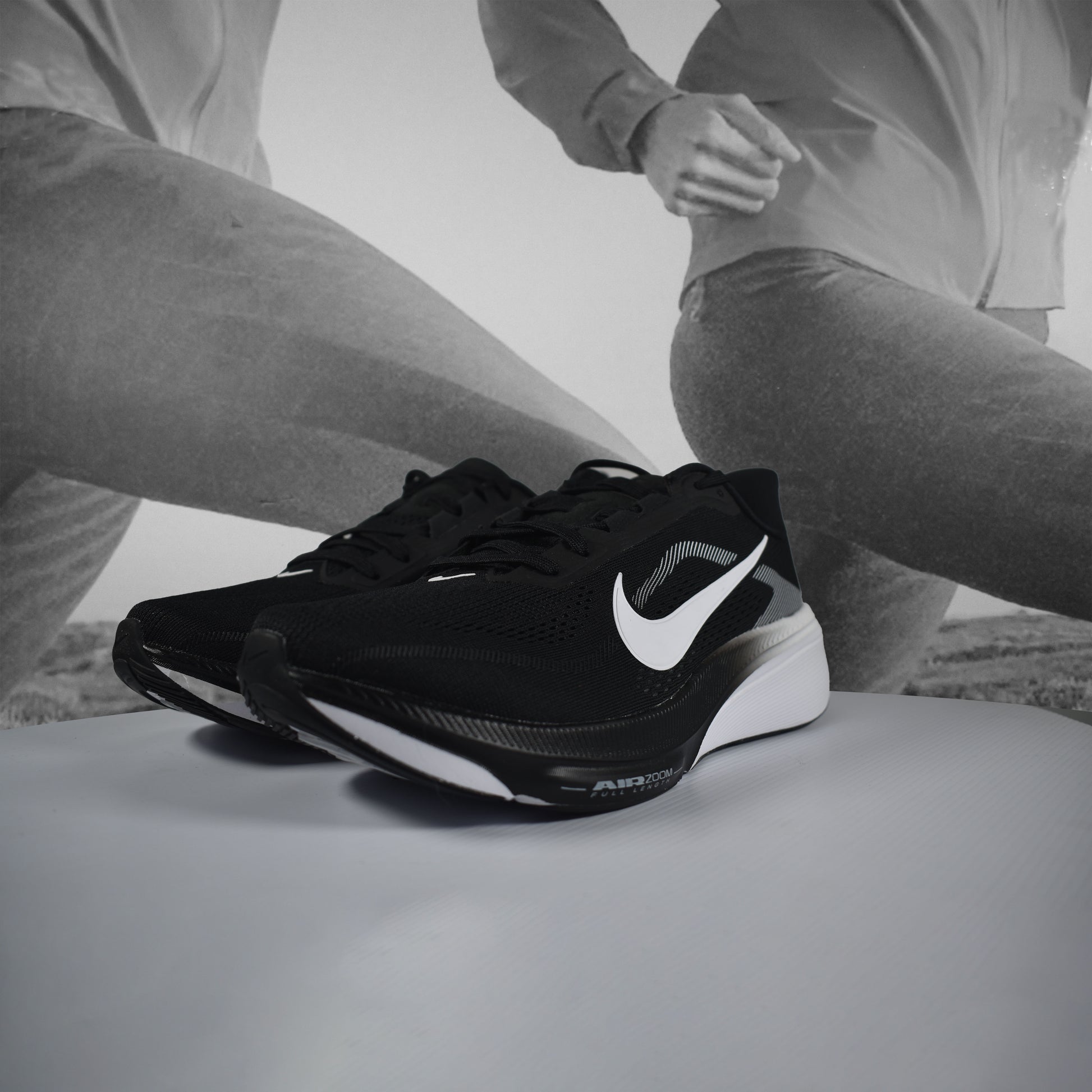 Nike Air Zoom Pegasus 42 Wide Mens Running Shoes - Durban Runner BLACK/WHITE/PHOTON DUST / 6