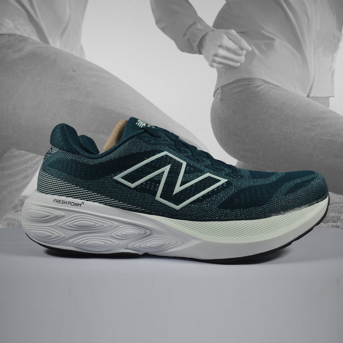 New Balance 880 V15 2E Mens Road Running (Wide Width) - Durban Runner 7.5 / Green