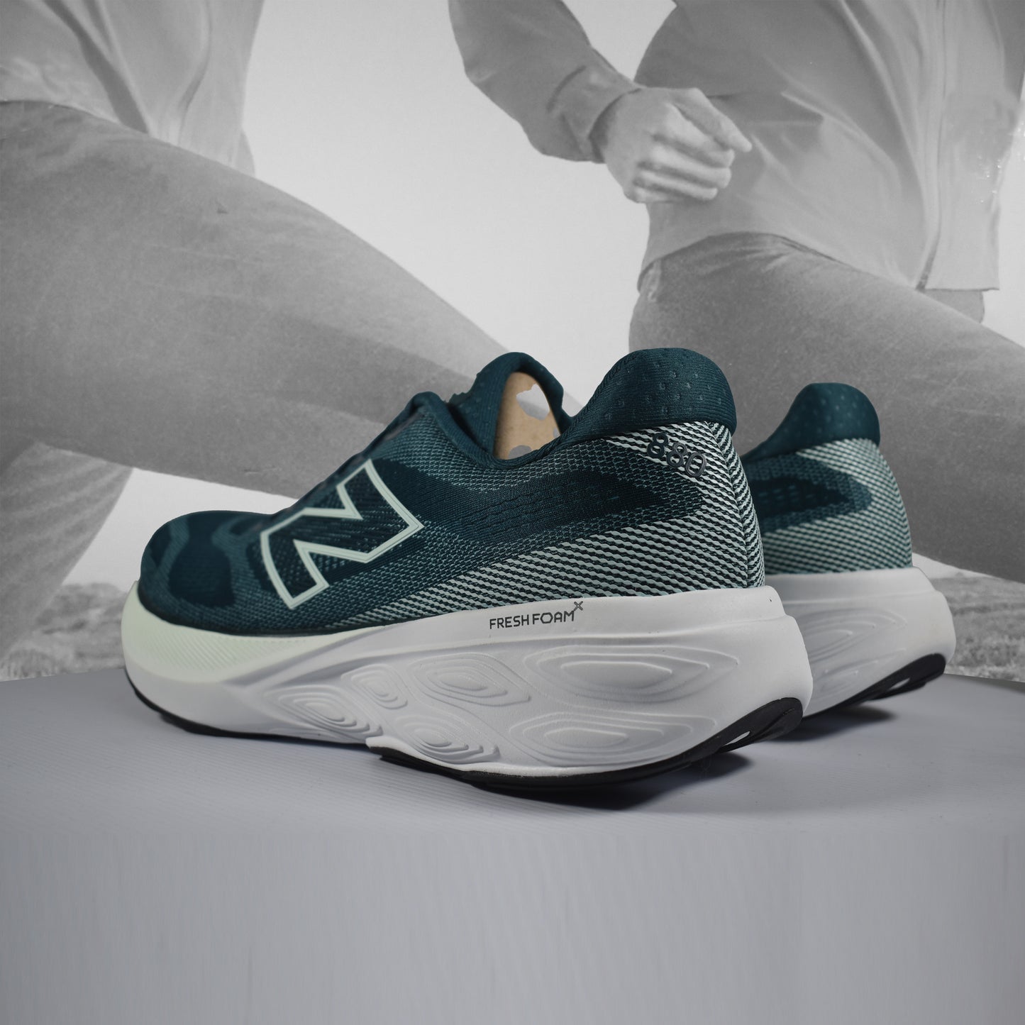 New Balance 880 V15 2E Mens Road Running (Wide Width) - Durban Runner 7.5 / Green