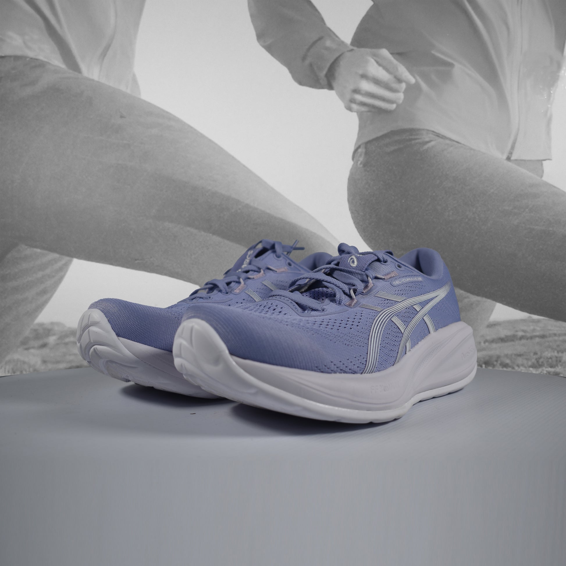 ASICS GEL-CUMULUS 28 Women's Neutral Running Shoes - Durban Runner UK6.5 / blue bell /WHITE