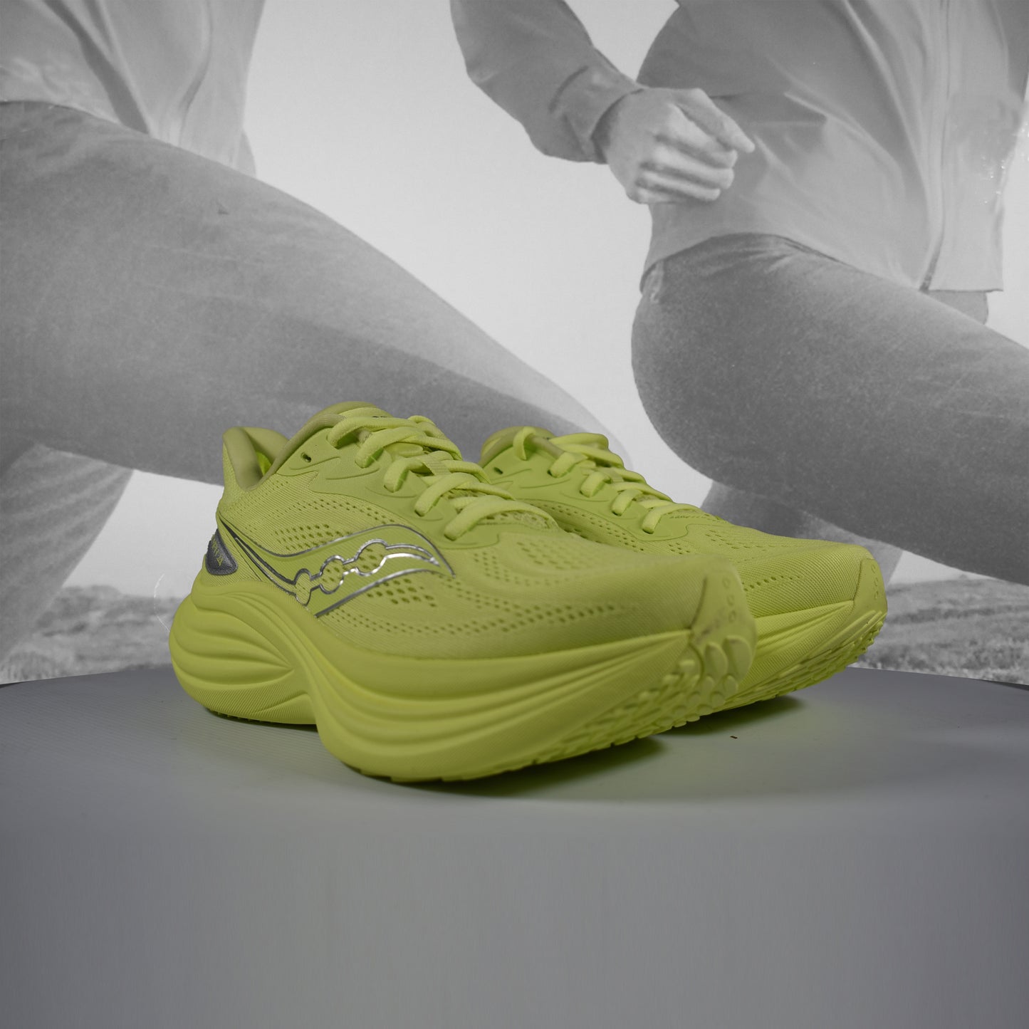 Saucony Triumph 24 Women's Neutral Running Shoes - Durban Runner UK6 / TART CITRON VERT